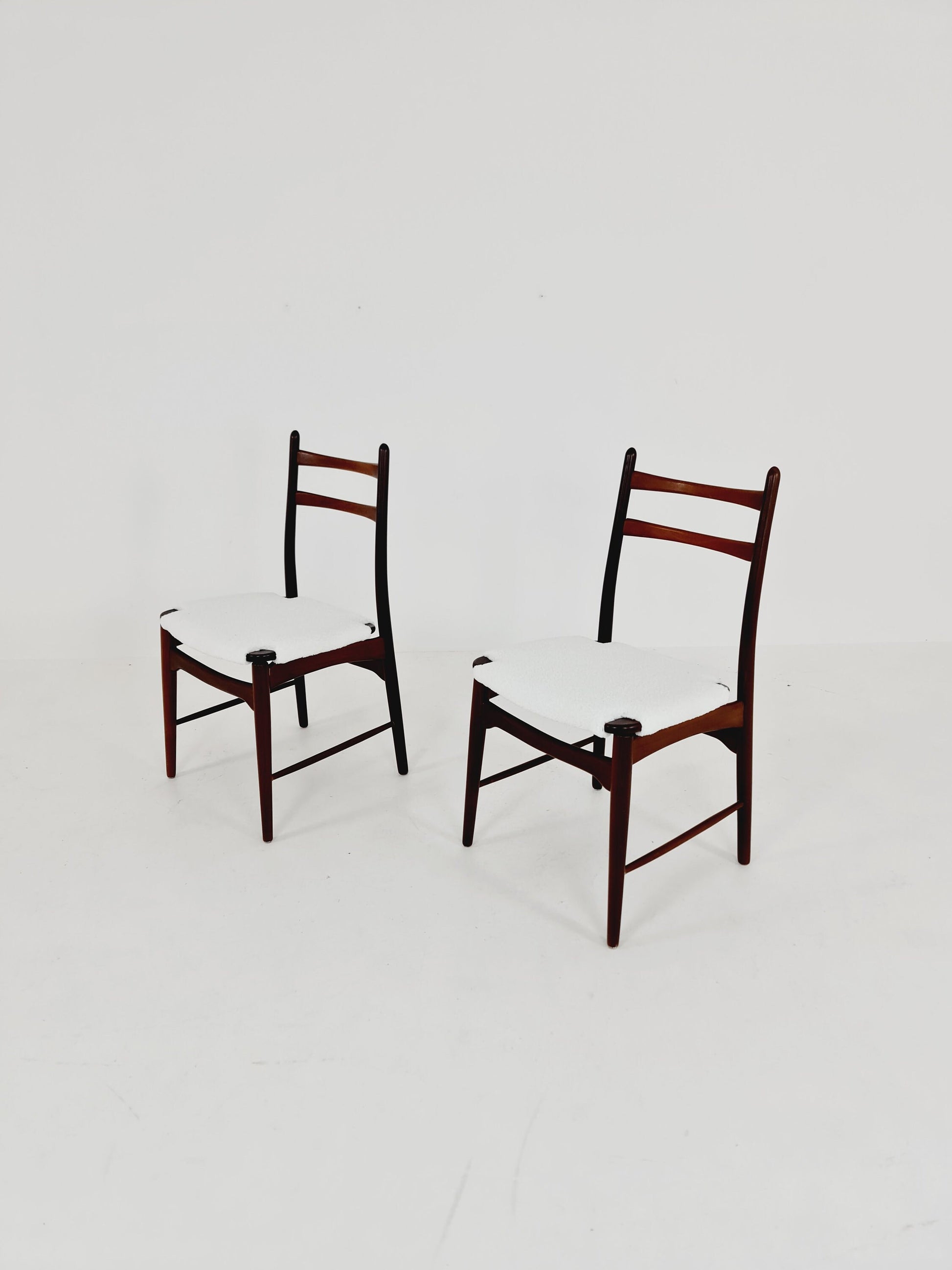 German teak & Teddy Fabric dining chair by Georg Leowald for wilkhan 1960s,set of 2