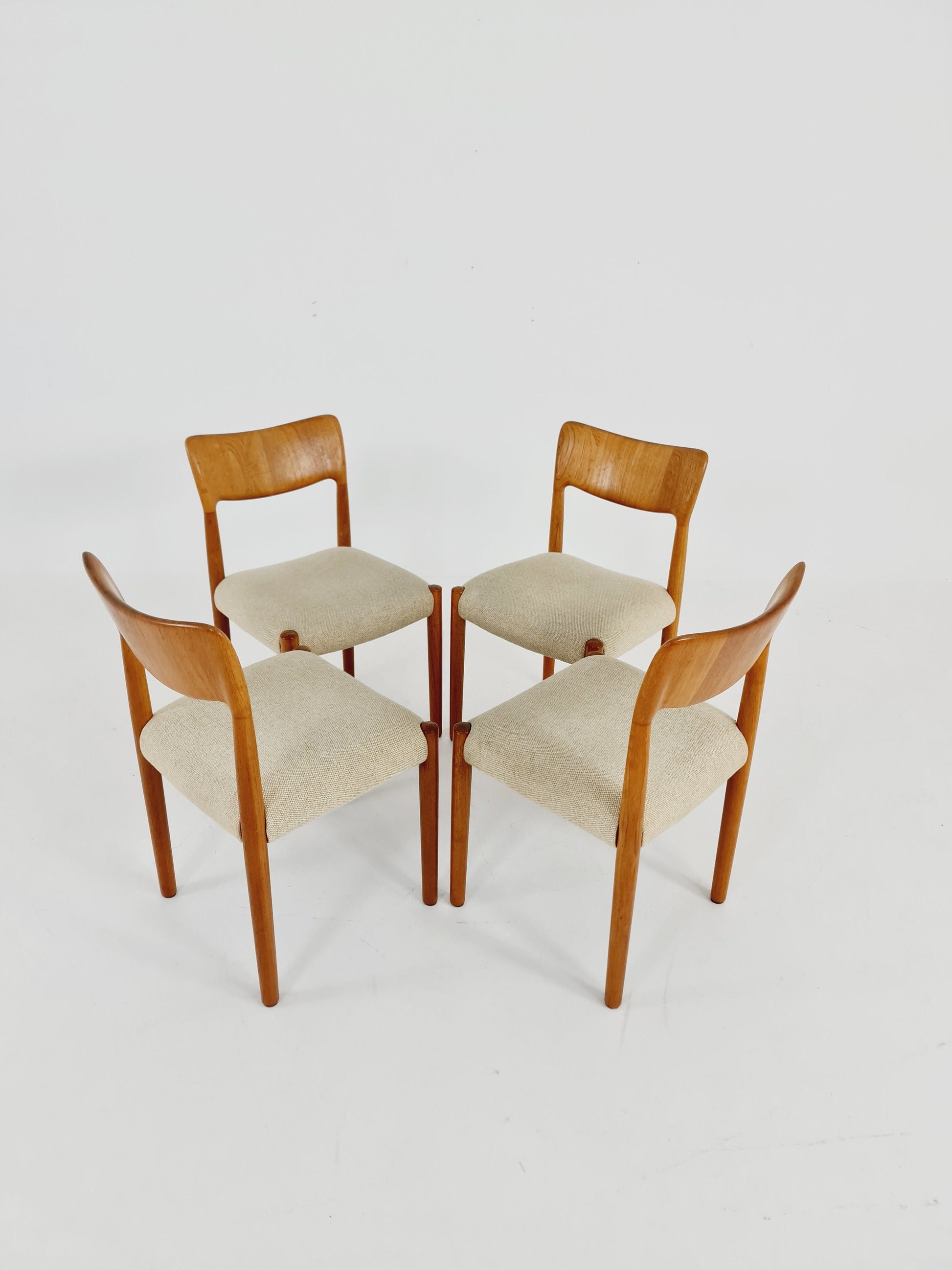 Vintage Danish solid teak dining chairs by Glostrup, , 1960s, Set of 4