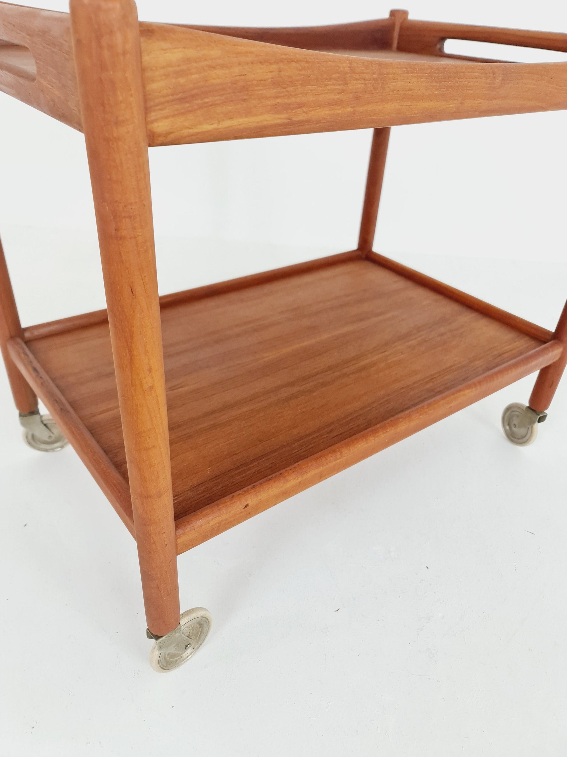 Midcentury Teak Vintage Trolley By Hans J. Wegner For Andreas Tuck 1960s