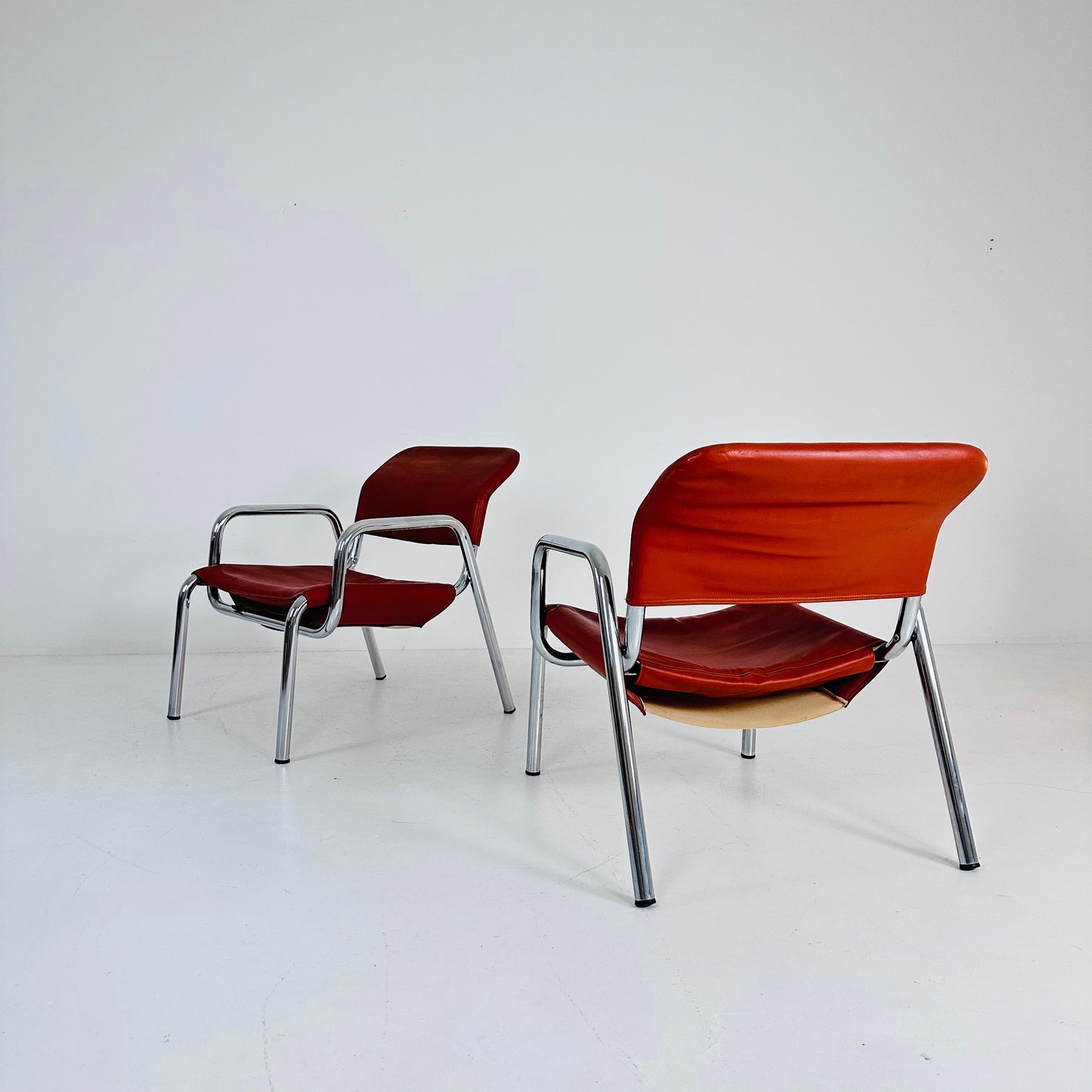 Set of 2 Mid century Bauhaus red leather chair s,Italy 1960s