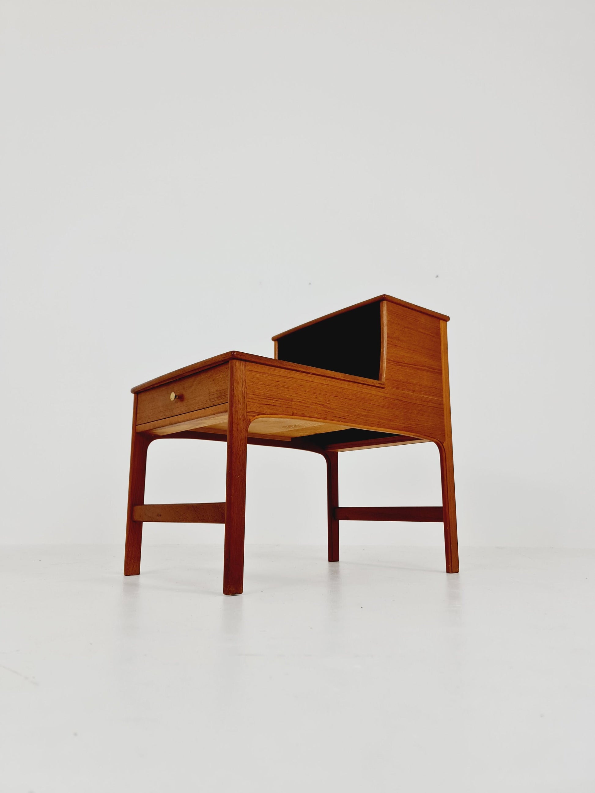 Rare Midcentury Swedish teak side table, nightstand by Yngvar Sandström by Säflle Möbelfabrik, 1960s