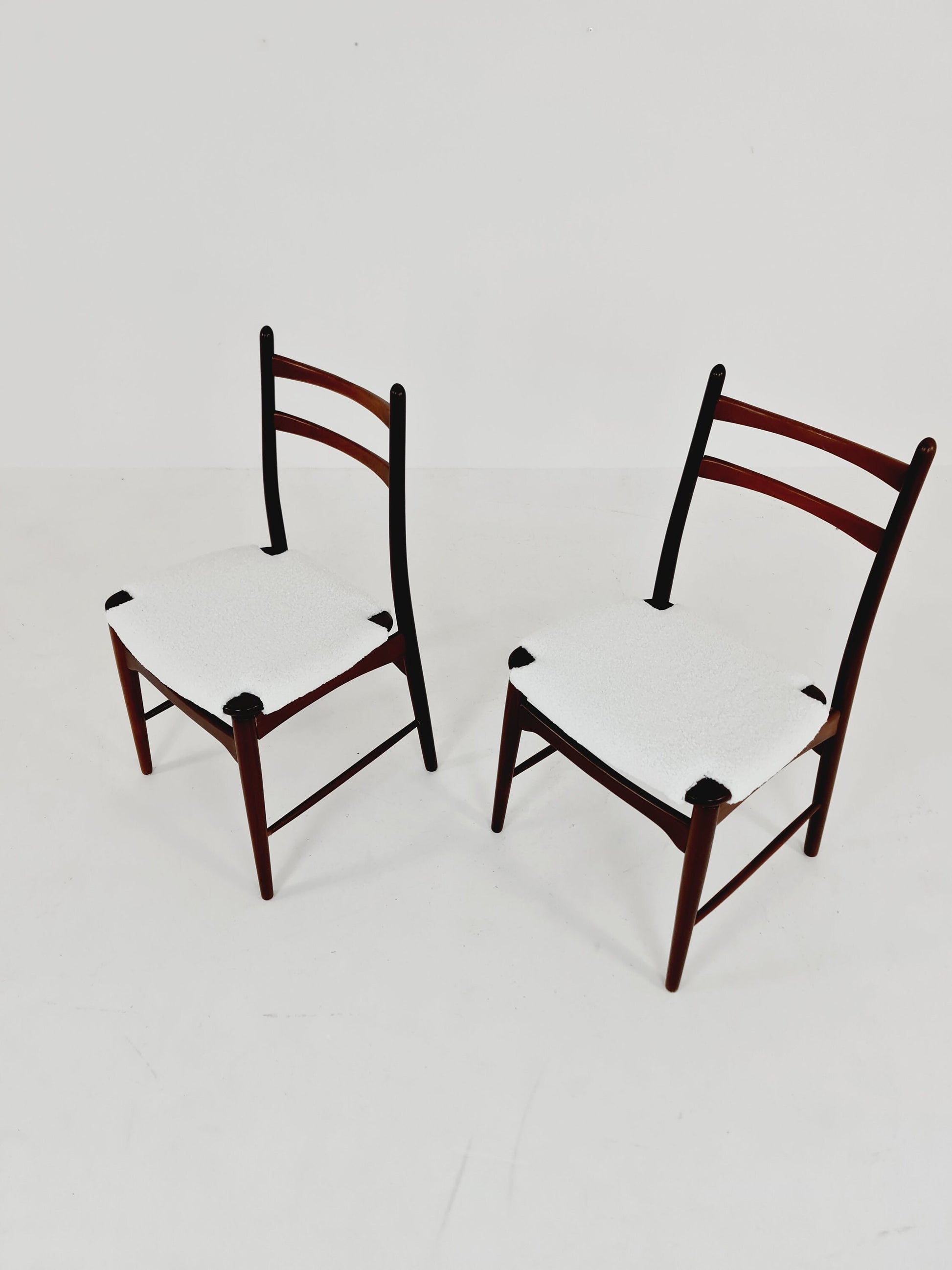 German teak & Teddy Fabric dining chair by Georg Leowald for wilkhan 1960s,set of 2