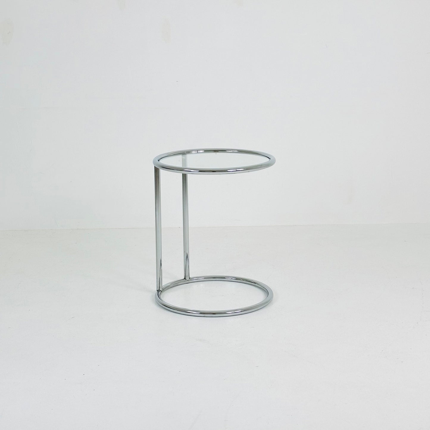BauHaus Round Chrome & Glass side table Eileen Gray style , 1980s