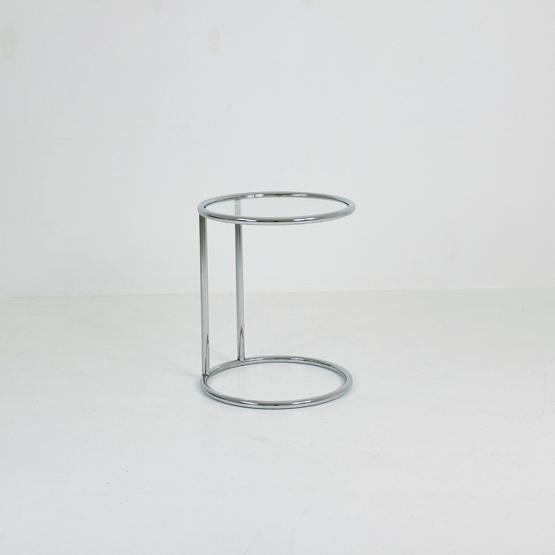BauHaus Round Chrome & Glass side table Eileen Gray style , 1980s