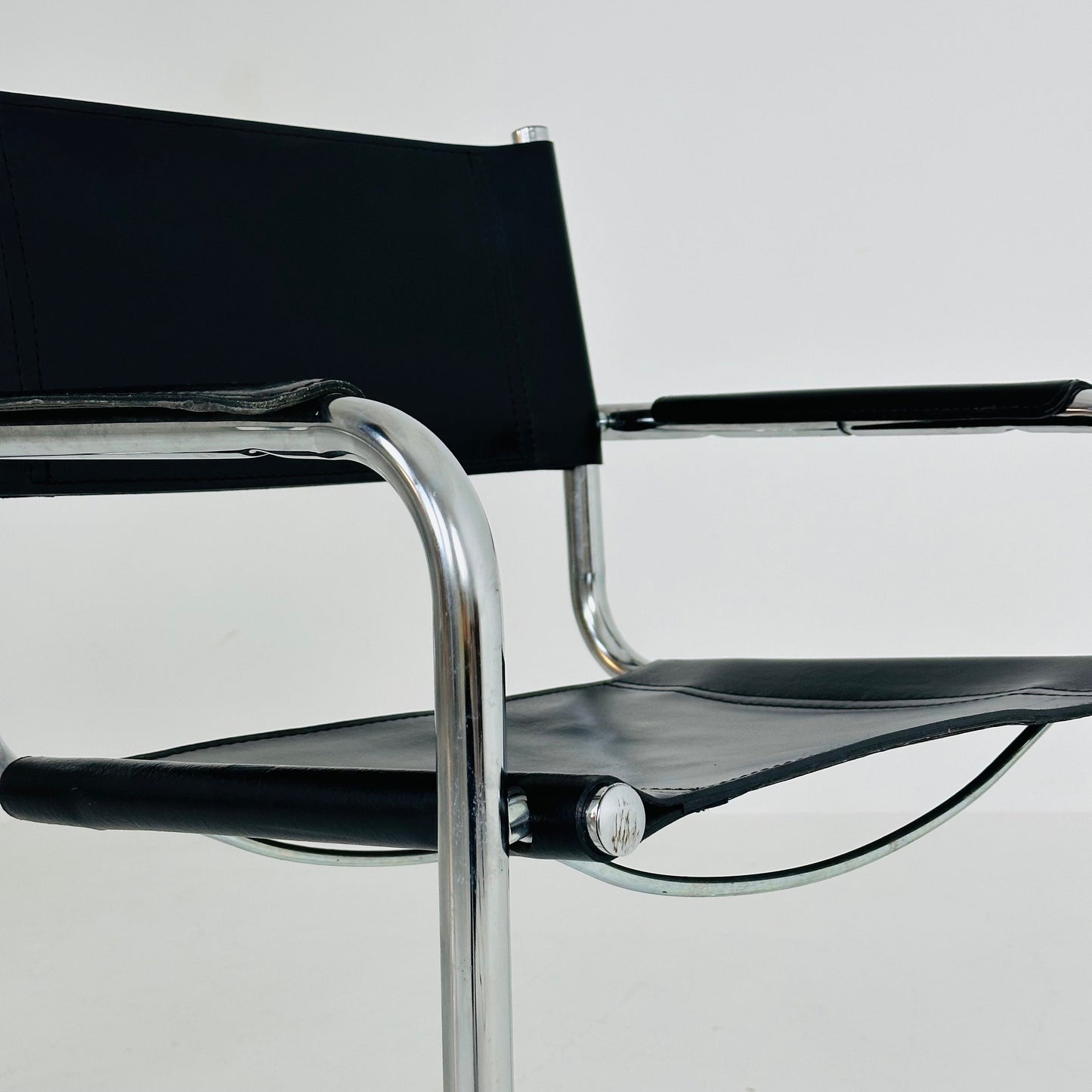 1 of 6 Mid Century iconic Mart Stam S34 armchair / Bauhaus chrome tube steel and leather / 80s vintage cantilever chair s43