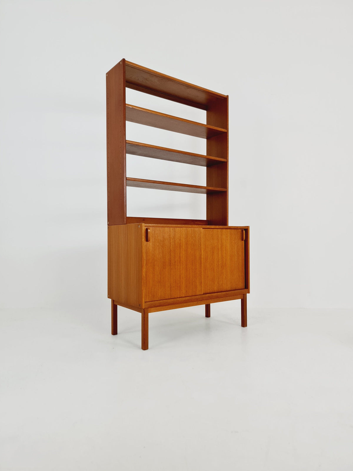 Swedish vintage chest of drawers/ book case teak by Fridhagen for Bodafors, 1960s