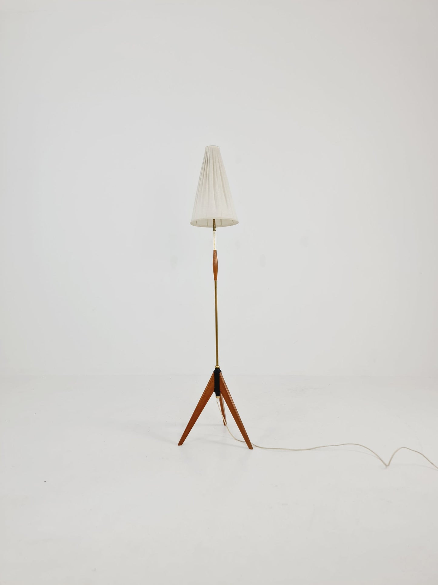 Midcentury floor Tripod flex armlamp brass & Teak Scandinavian by Örsjö Armatur, 1960s