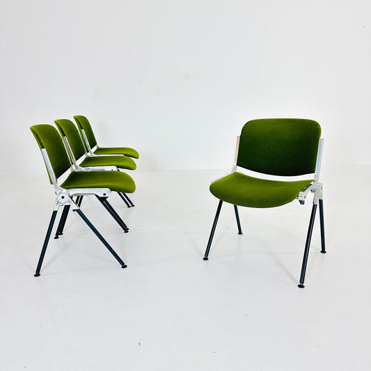 Set of 4 Italian Mid-Century Modern DSC Chairs by Giancarlo Piretti for Castelli / Anonima Castelli, 1970s