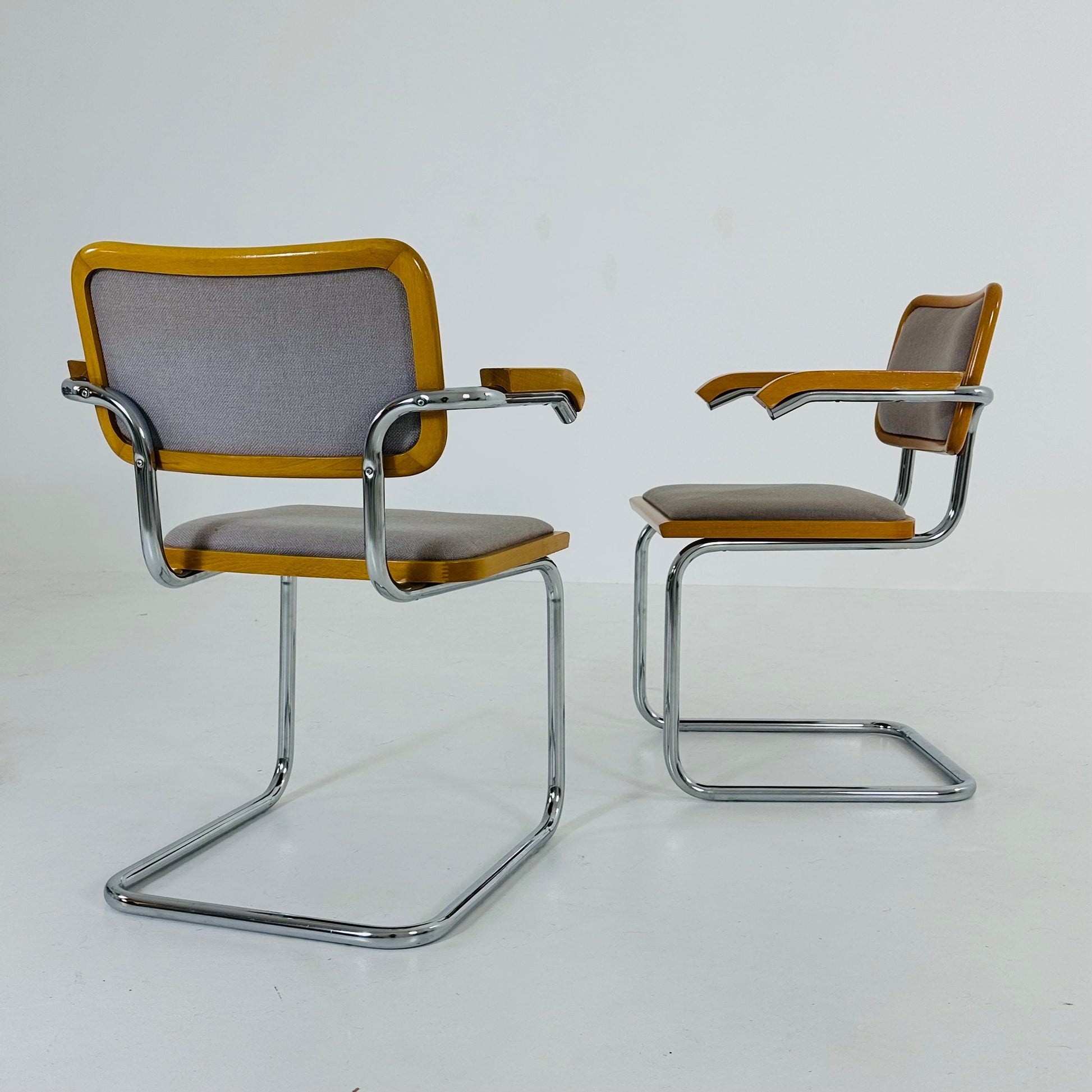Mid century B32 Cesca armchair by Marcel Breuer upholstered , bauhaus design for Bene Italy 1980s