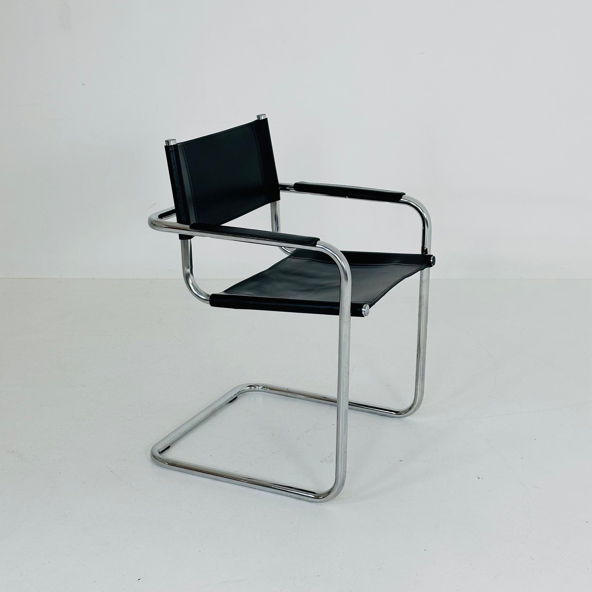 1 of 6 Mid Century iconic Mart Stam S34 armchair / Bauhaus chrome tube steel and leather / 80s vintage cantilever chair s43