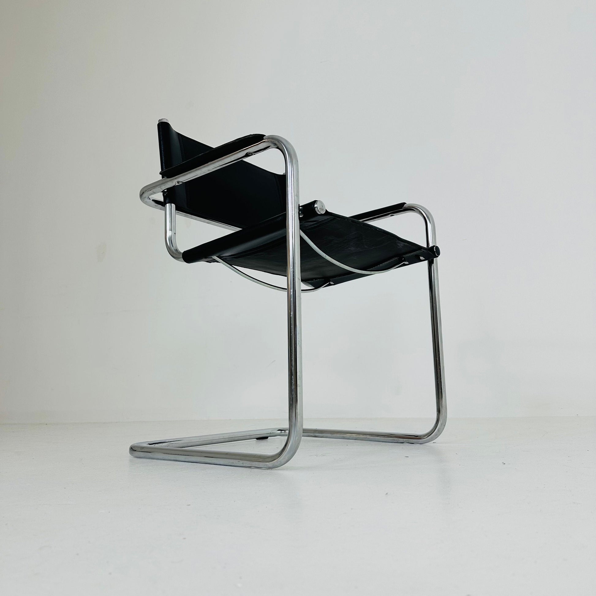 1 of 6 Mid Century iconic Mart Stam S34 armchair / Bauhaus chrome tube steel and leather / 80s vintage cantilever chair s43