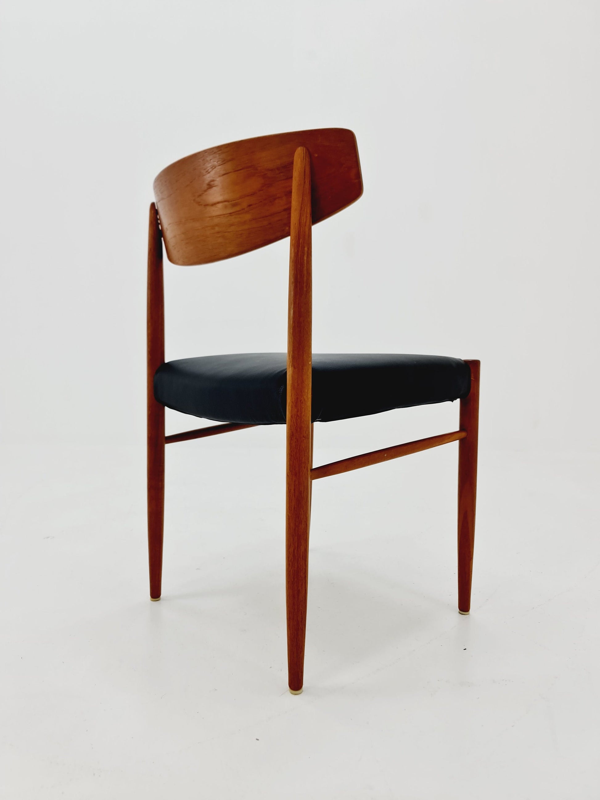 Danish teak dining chair by A.M Mobler modell 501 1960s,