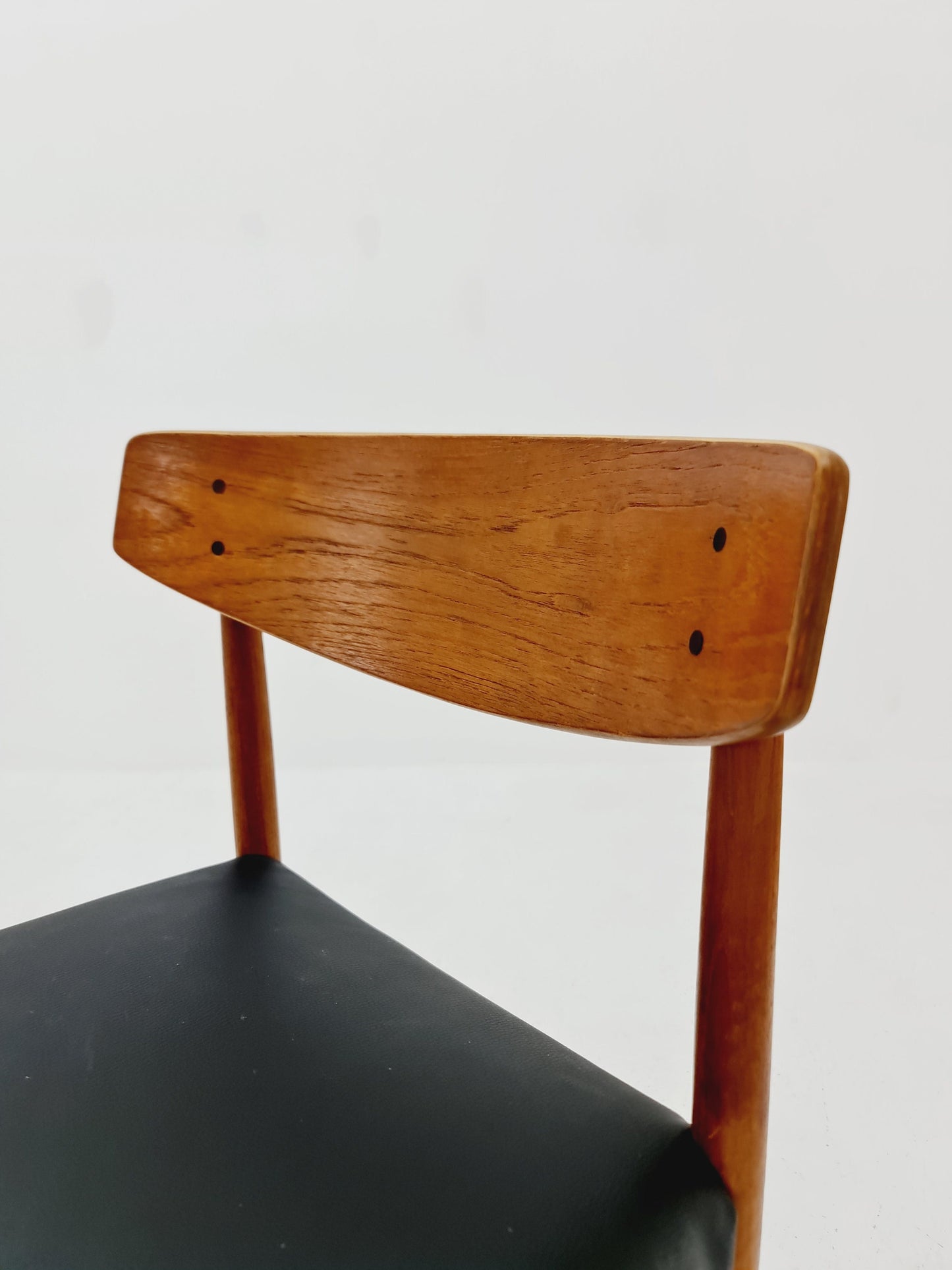 Danish teak dining chair by A.M Mobler modell 501 1960s,