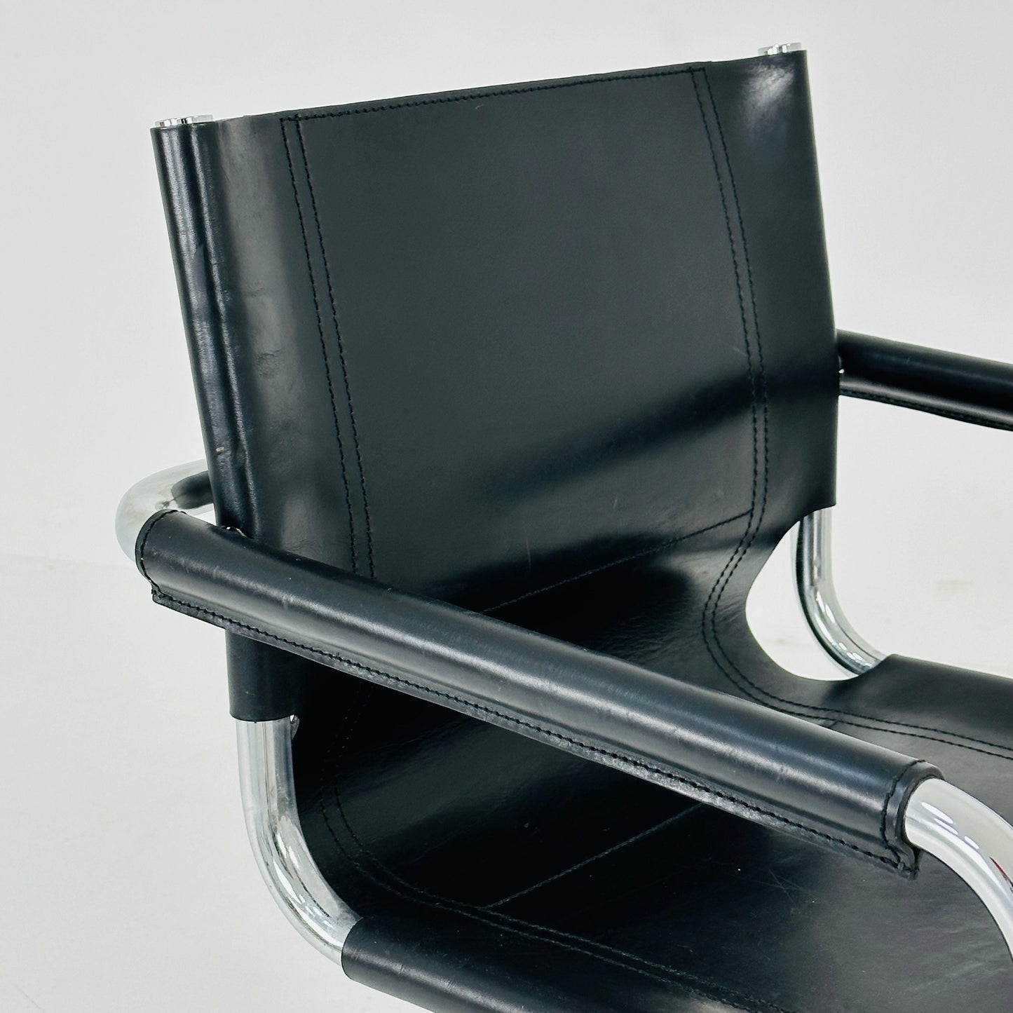 1 of 2 bauhaus design Visitor Chair black Leather 1970s