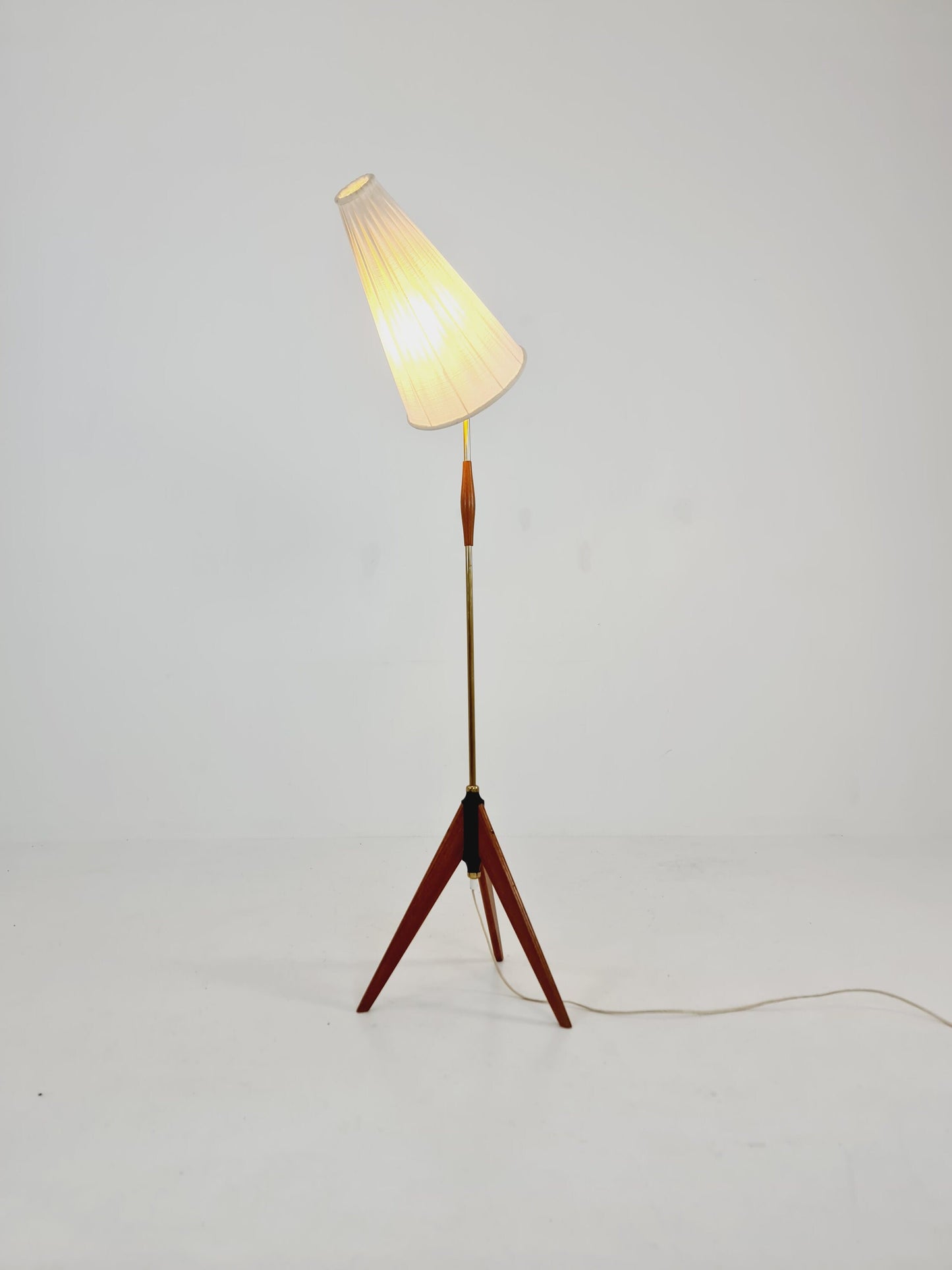 Midcentury floor Tripod flex armlamp brass & Teak Scandinavian by Örsjö Armatur, 1960s