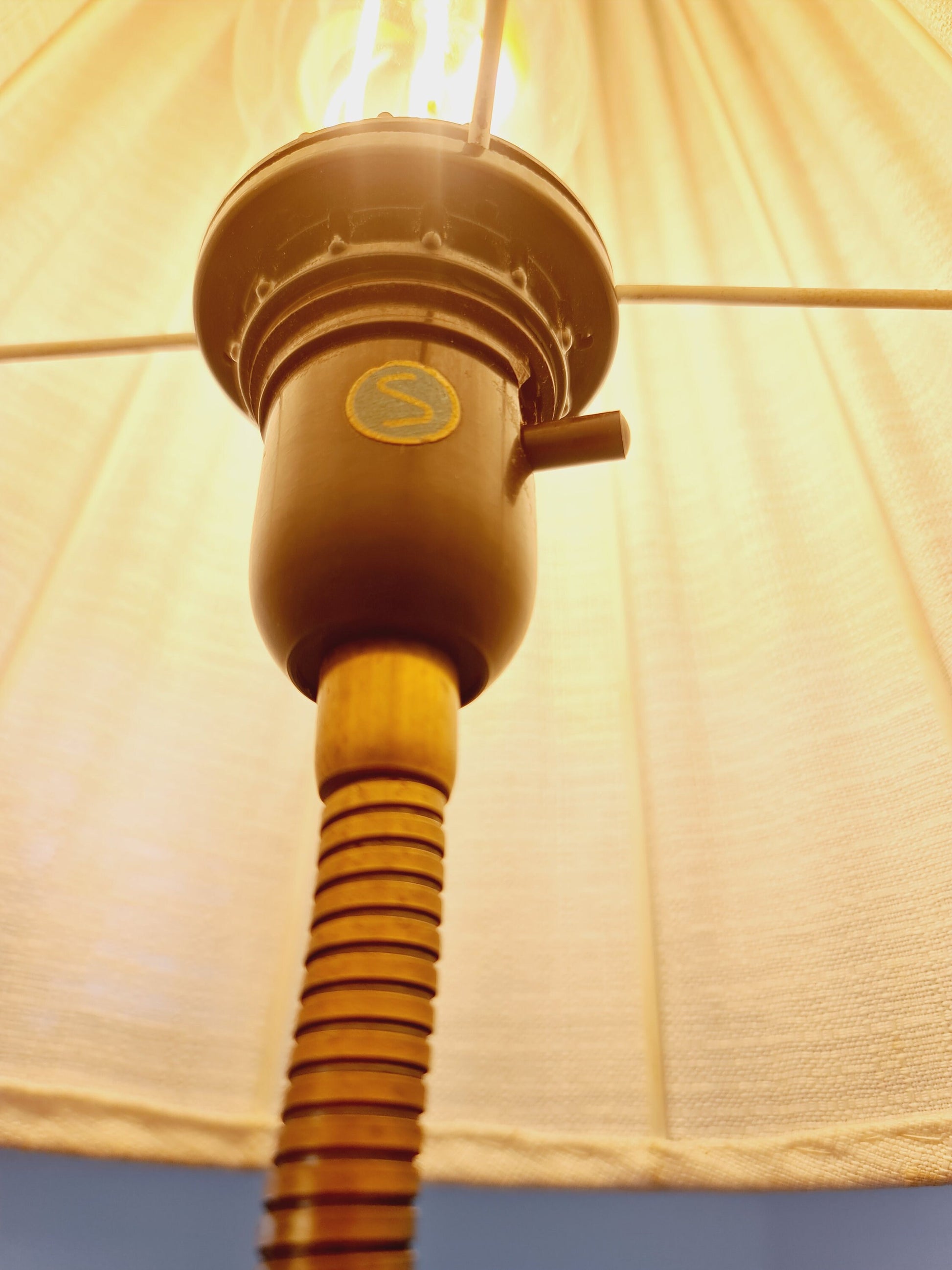 Midcentury floor Tripod flex armlamp brass & Teak Scandinavian by Örsjö Armatur, 1960s