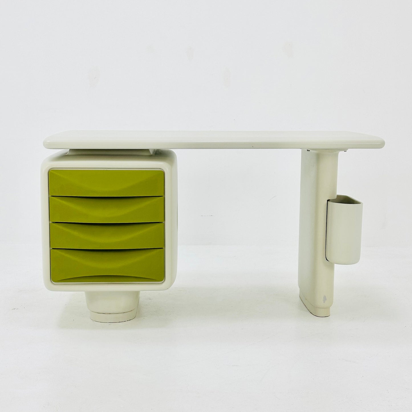 Rare Ernest Igl for Wilhelm Werndl, desk model 'Jet', fiberglass, Czech Republic, 1970s
