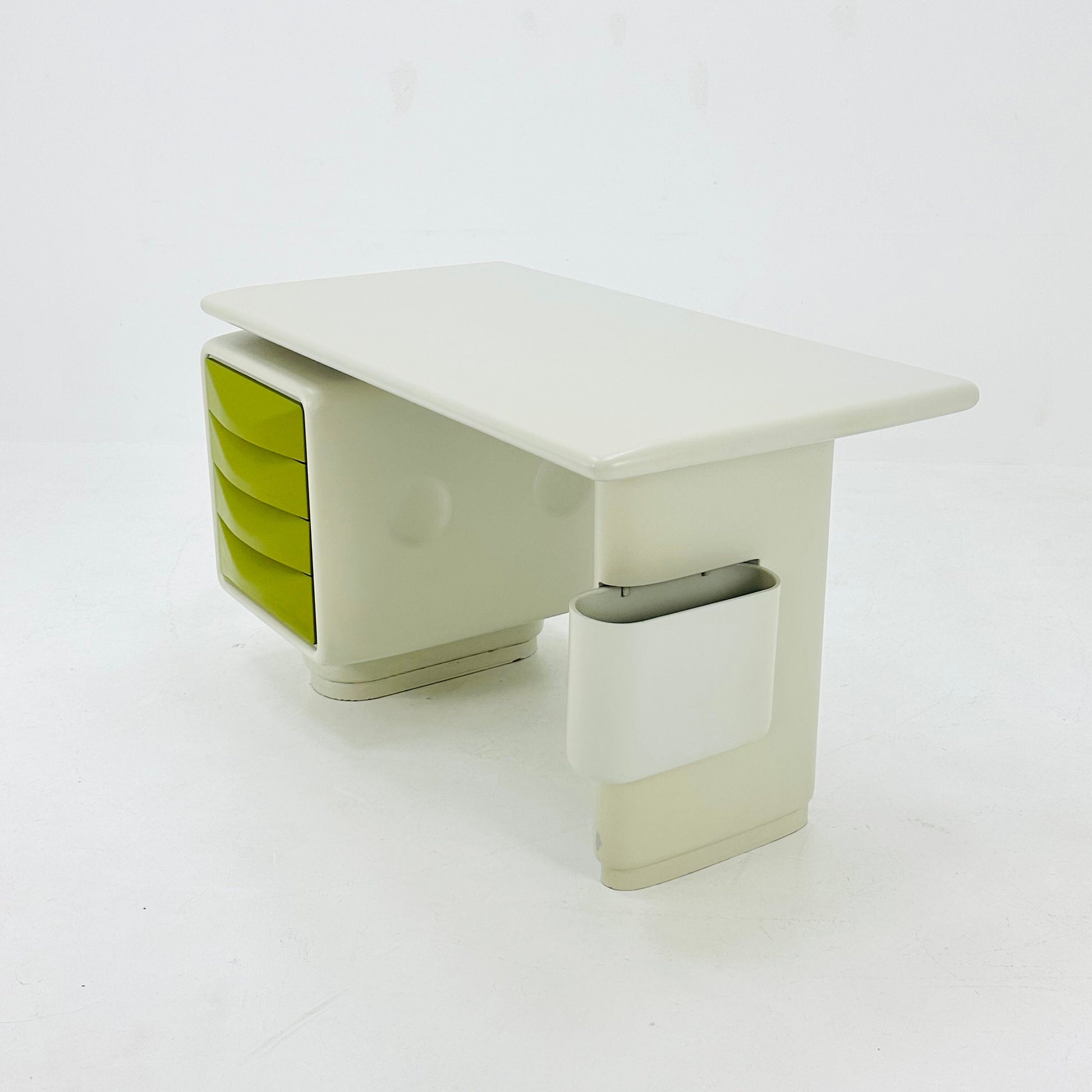 Rare Ernest Igl for Wilhelm Werndl, desk model 'Jet', fiberglass, Czech Republic, 1970s