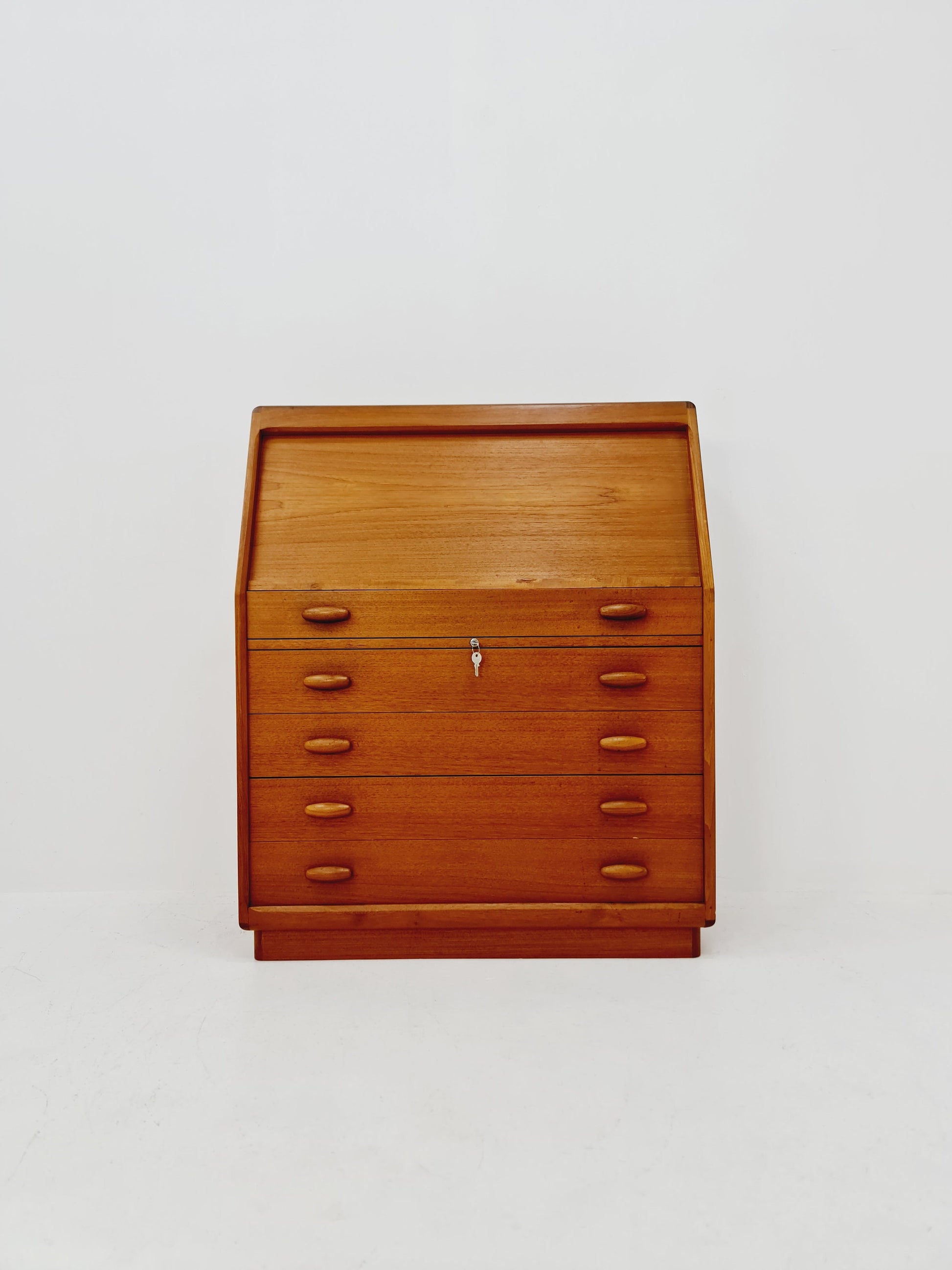 Midcentury Danish vintage Secretary /Make up by Dyrlund, 1960s