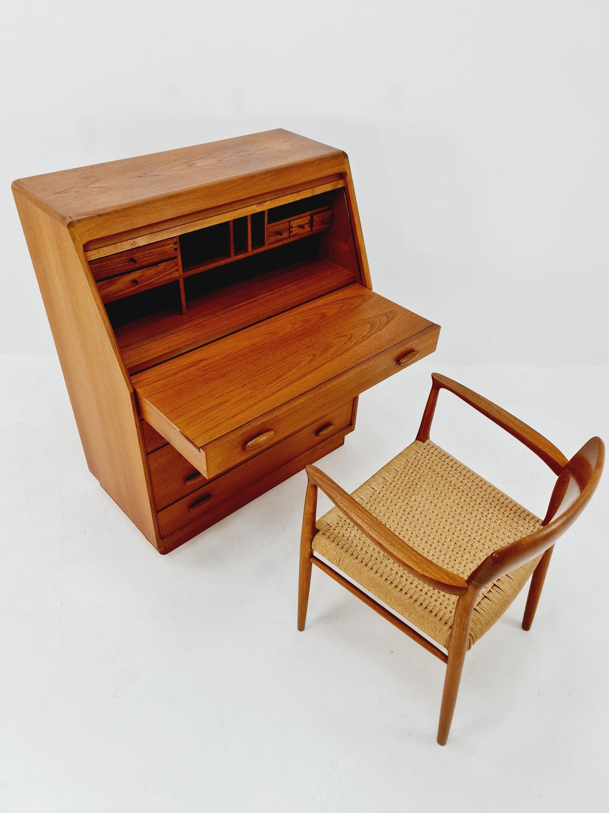 Midcentury Danish vintage Secretary /Make up by Dyrlund, 1960s