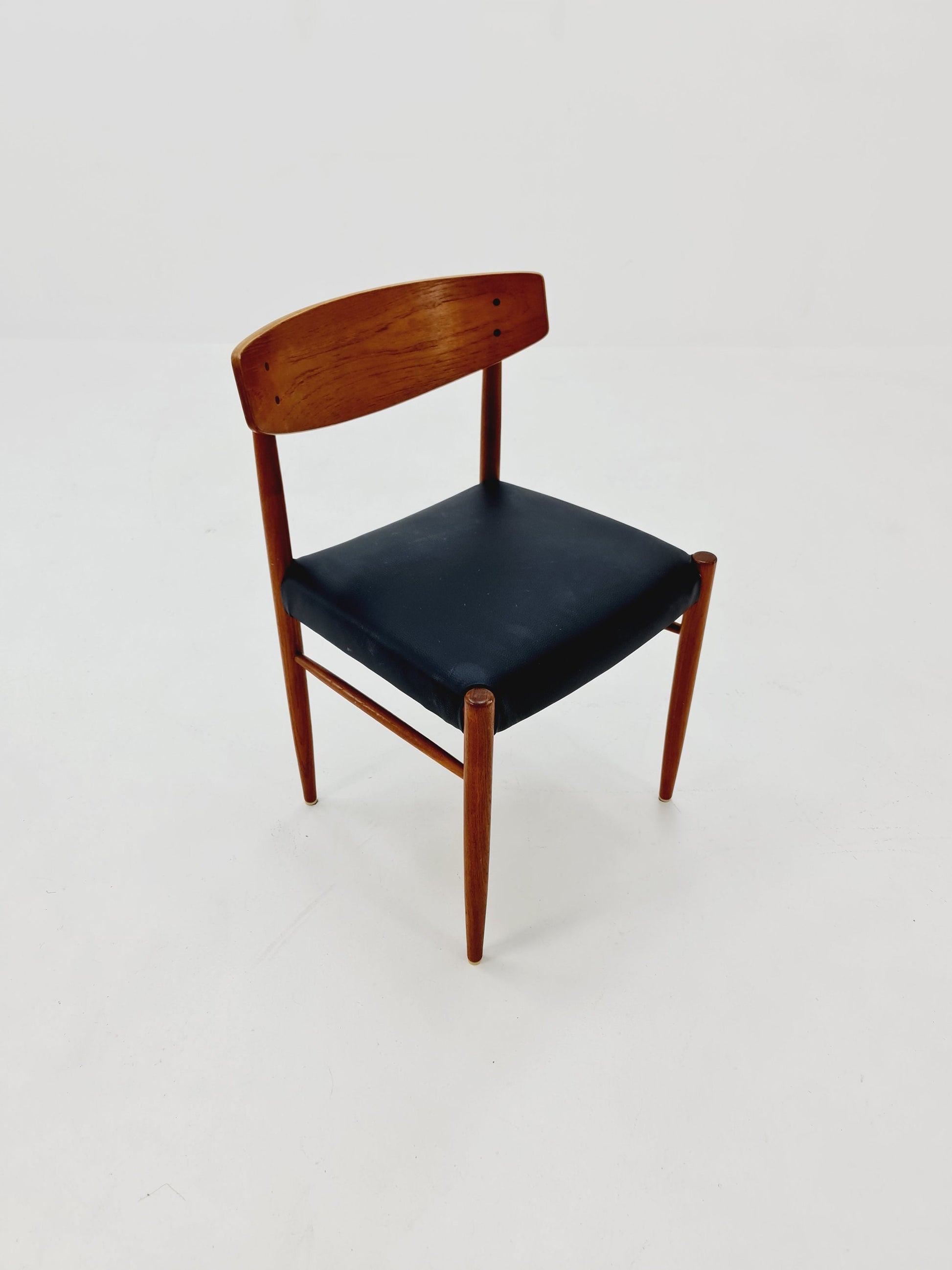 Danish teak dining chair by A.M Mobler modell 501 1960s,