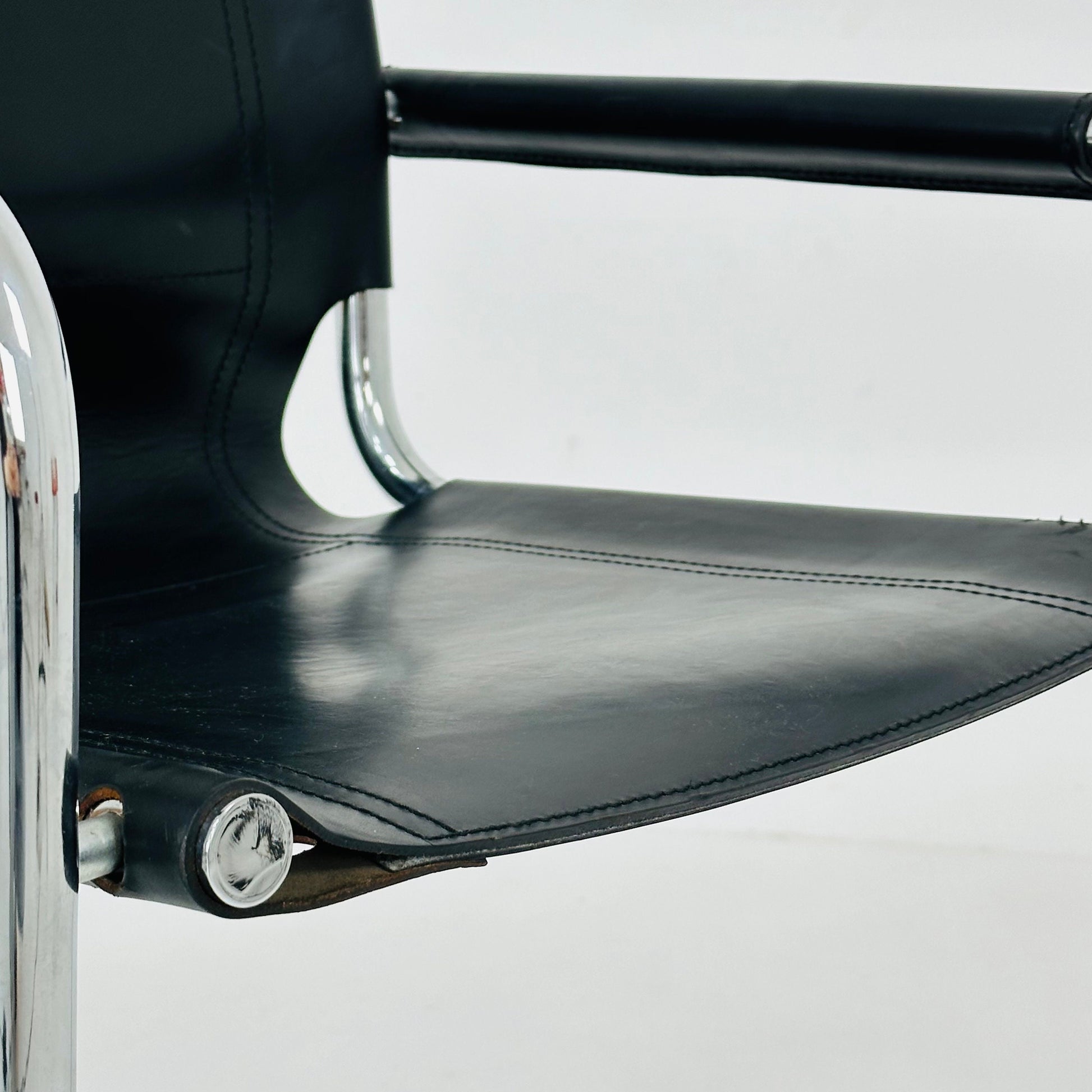 1 of 2 bauhaus design Visitor Chair black Leather 1970s