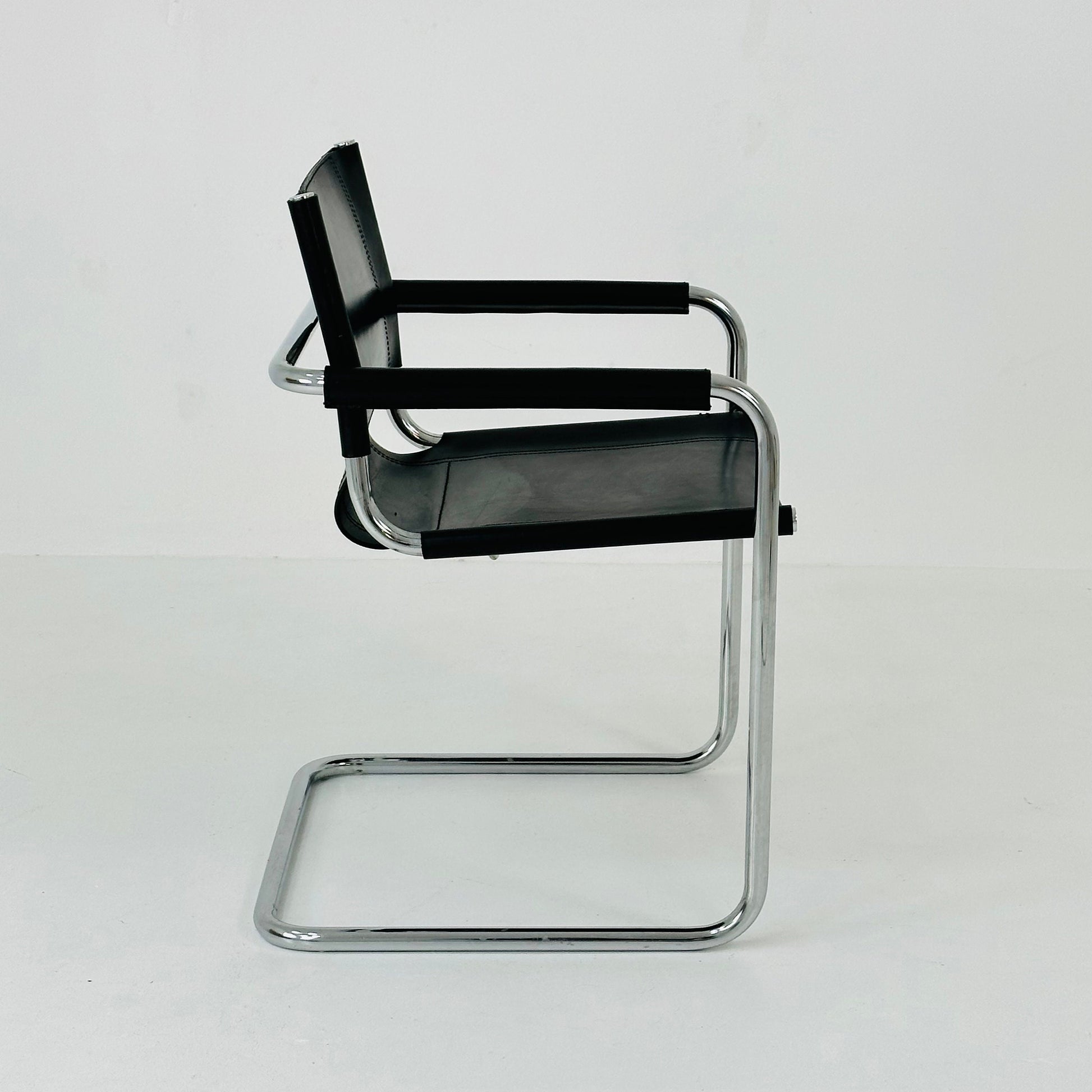 1 of 2 bauhaus design Visitor Chair black Leather 1970s