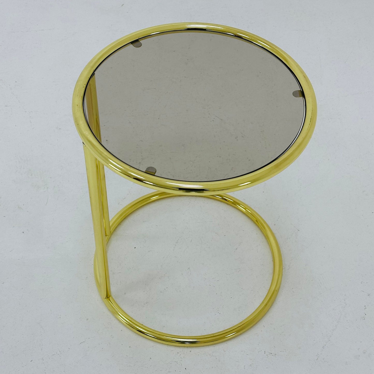 BauHaus Round golden chrome & Glass side table Eileen style , 1980s