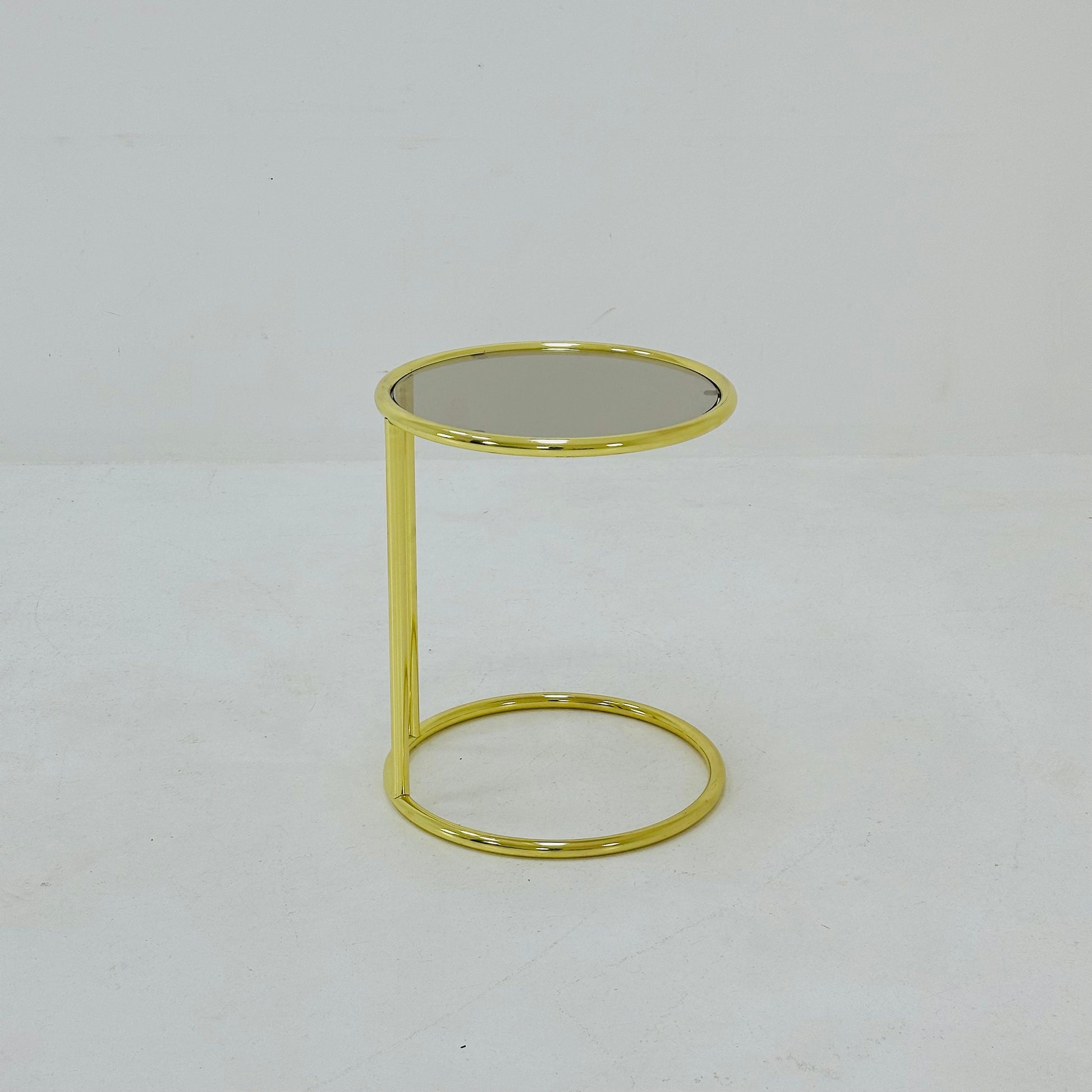 BauHaus Round golden chrome & Glass side table Eileen style , 1980s