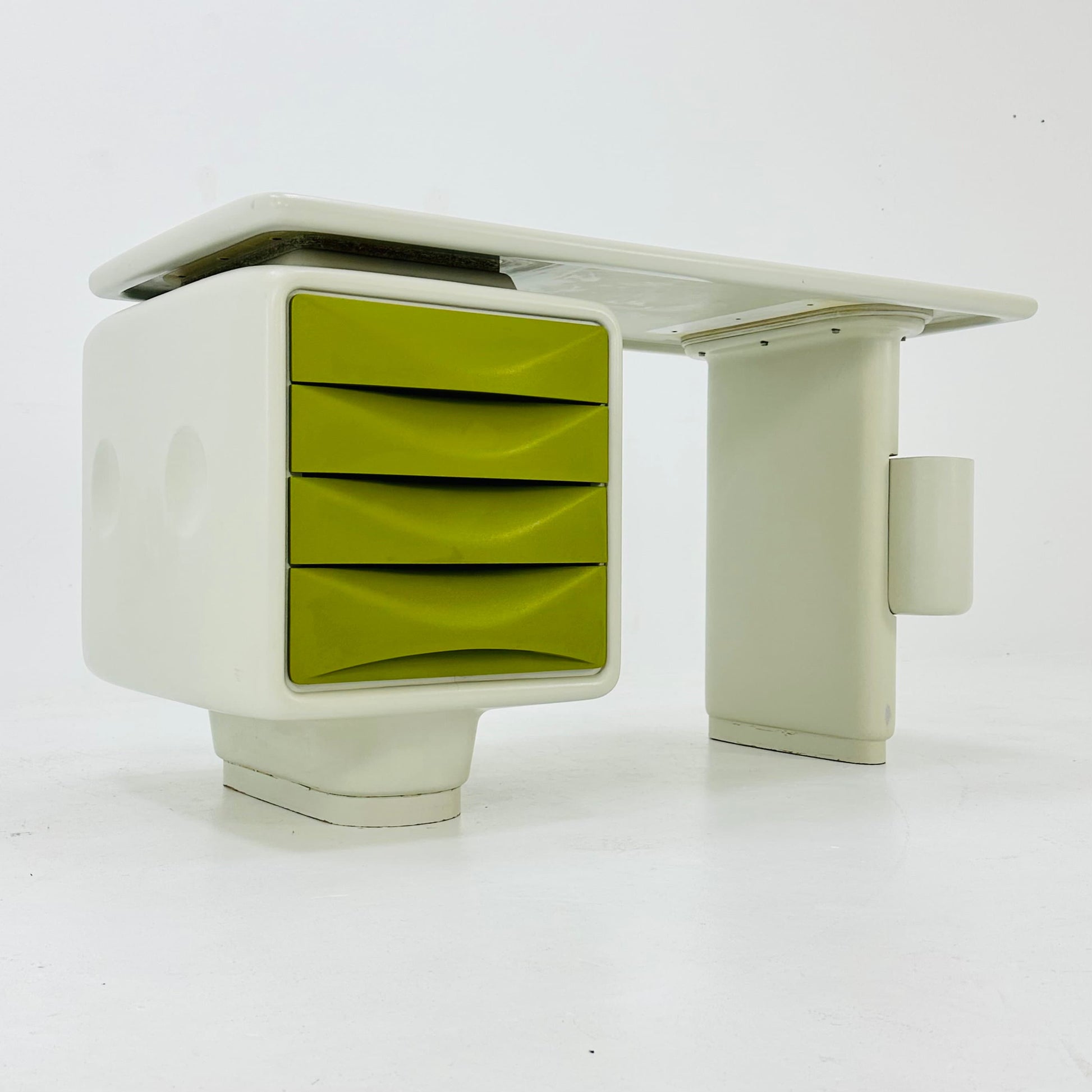 Rare Ernest Igl for Wilhelm Werndl, desk model 'Jet', fiberglass, Czech Republic, 1970s