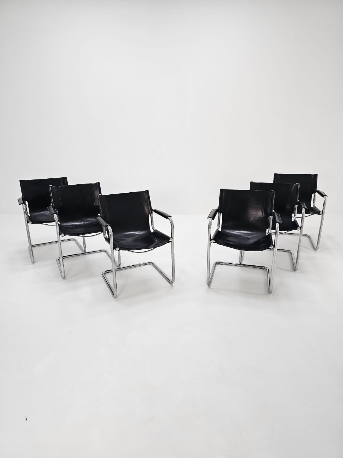 Set of 6 Matteo Grassi visitor chairs in black leather Italy 1980s