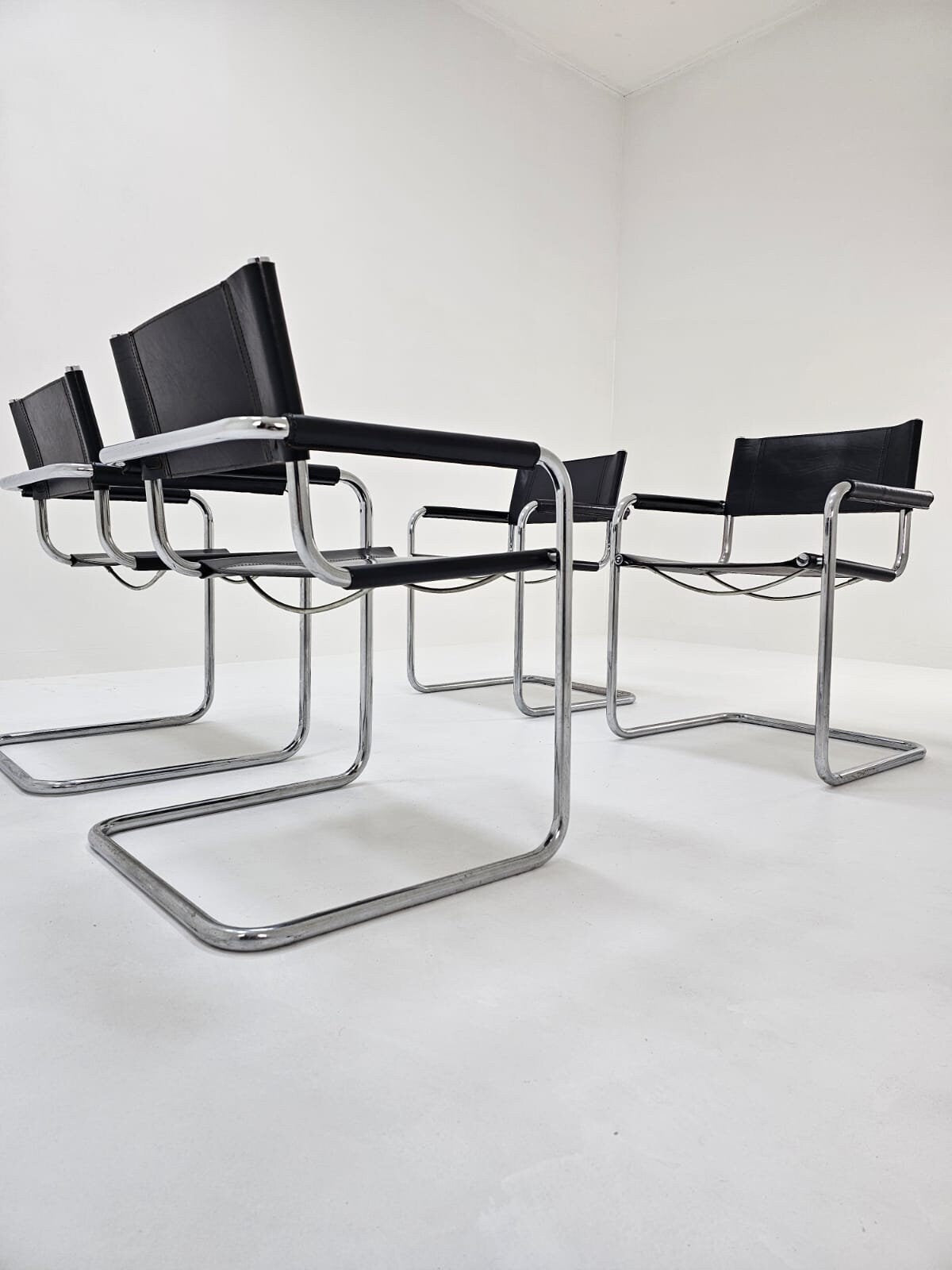 Set of 4 black Model B34 Centro Studi Desk Chair by Mart Stam & Marcel Breuer for Fasem Italy 1980s