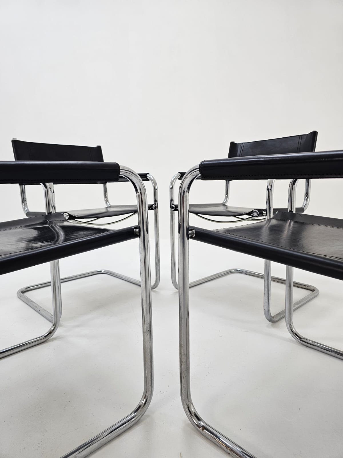 Set of 4 black Model B34 Centro Studi Desk Chair by Mart Stam & Marcel Breuer for Fasem Italy 1980s