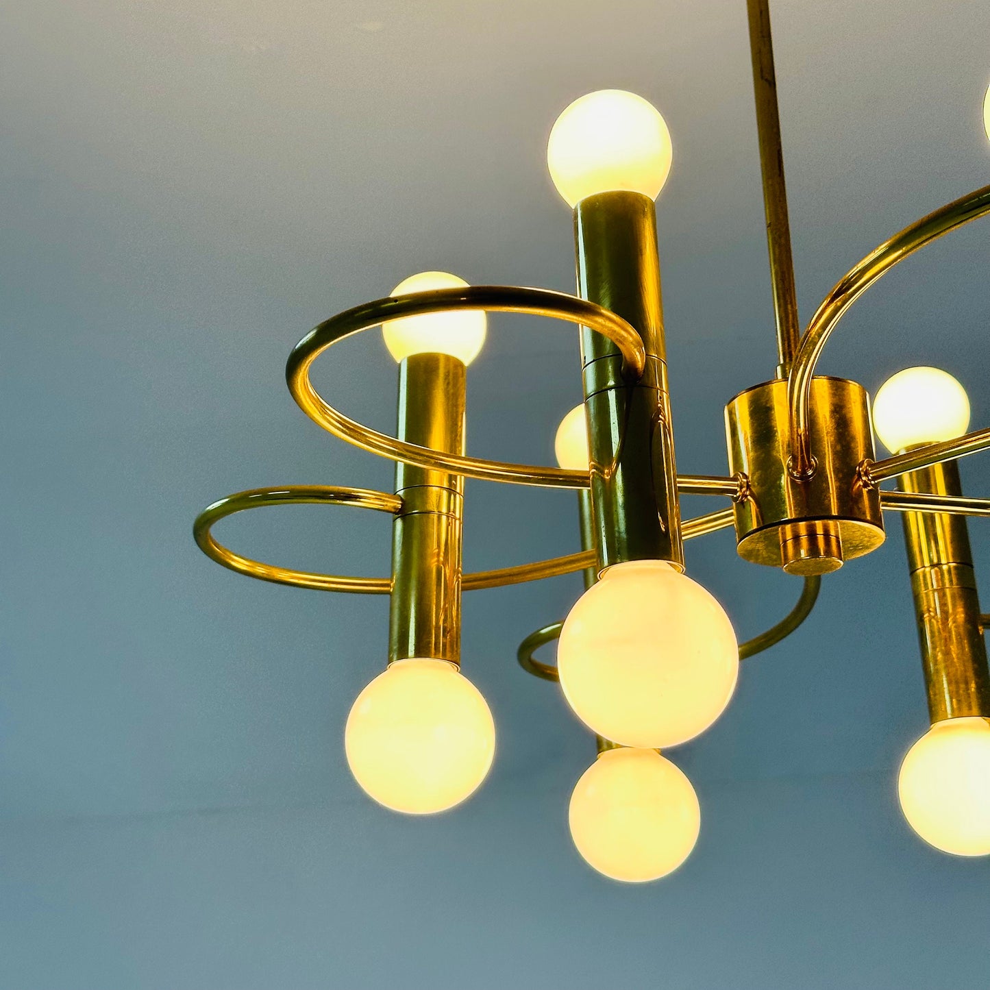 Mid century brass Chandelier attributed to Gaetano Sciolari, 1970s