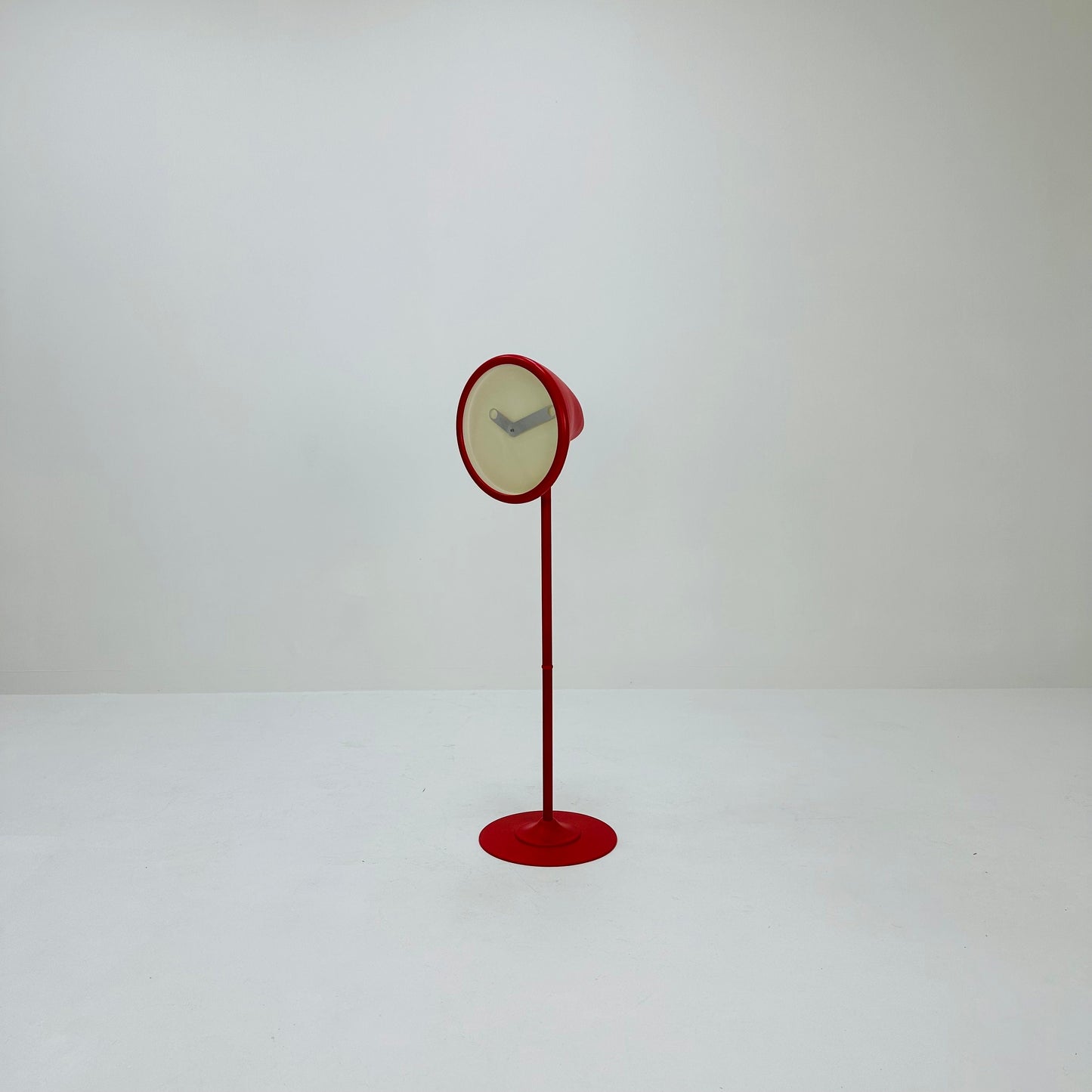 IKEA PS tüno Collection Hlynur Vagn Atlason Memphis Design Style Grandfather floor Clock Red, Sweden