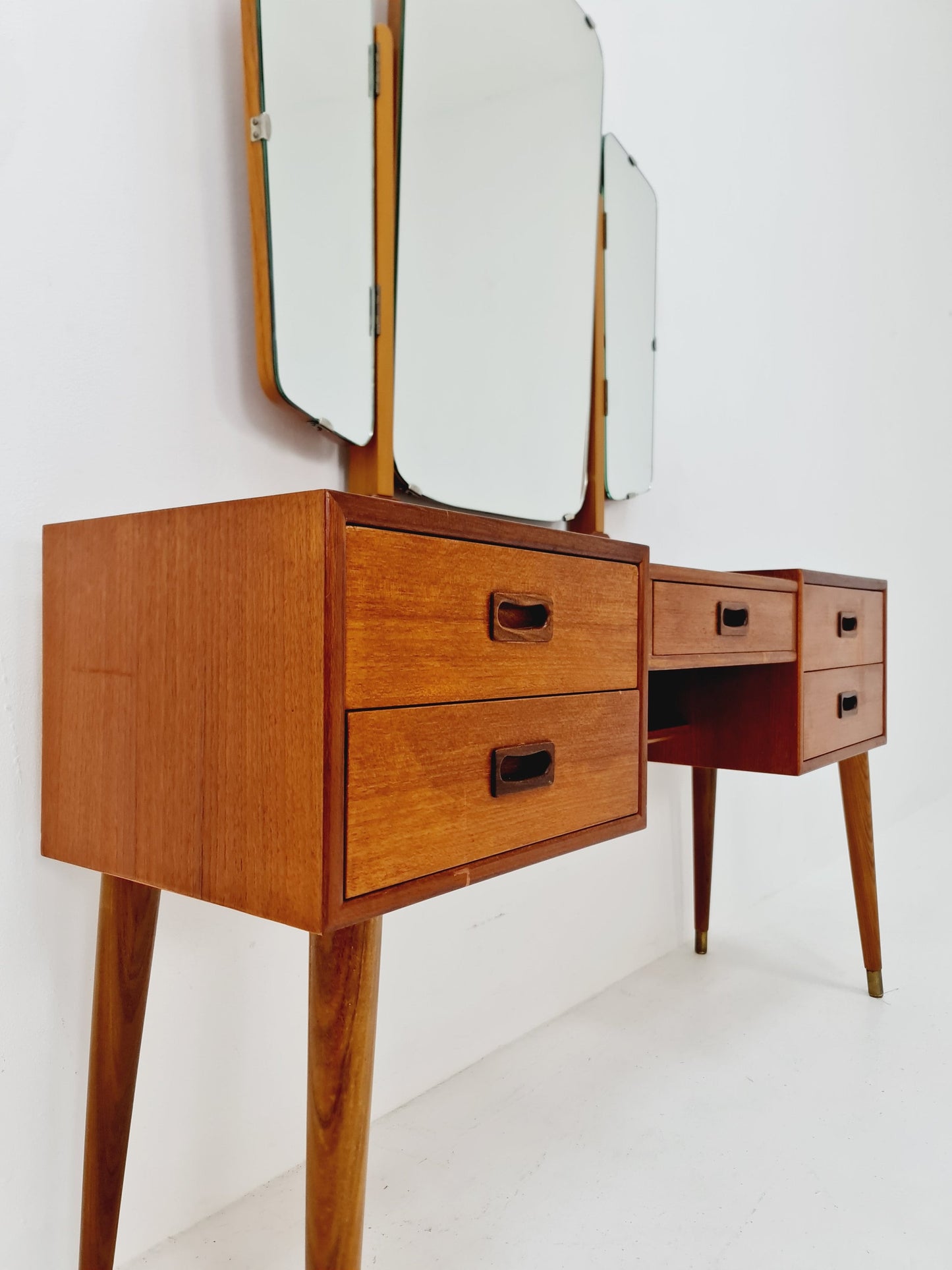 Mid Century Modern Danish Teak vanity table with stool make up table by Fröseke for AB nybrofabriken, 1960s
