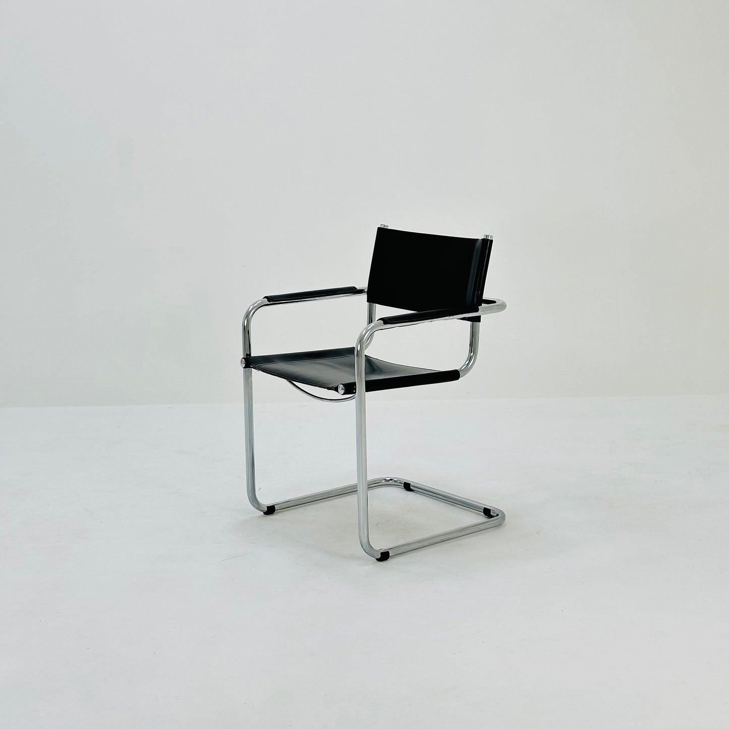 1 of 6 Mid Century iconic Mart Stam S34 armchair / Bauhaus chrome tube steel and leather / 80s vintage cantilever chair s43