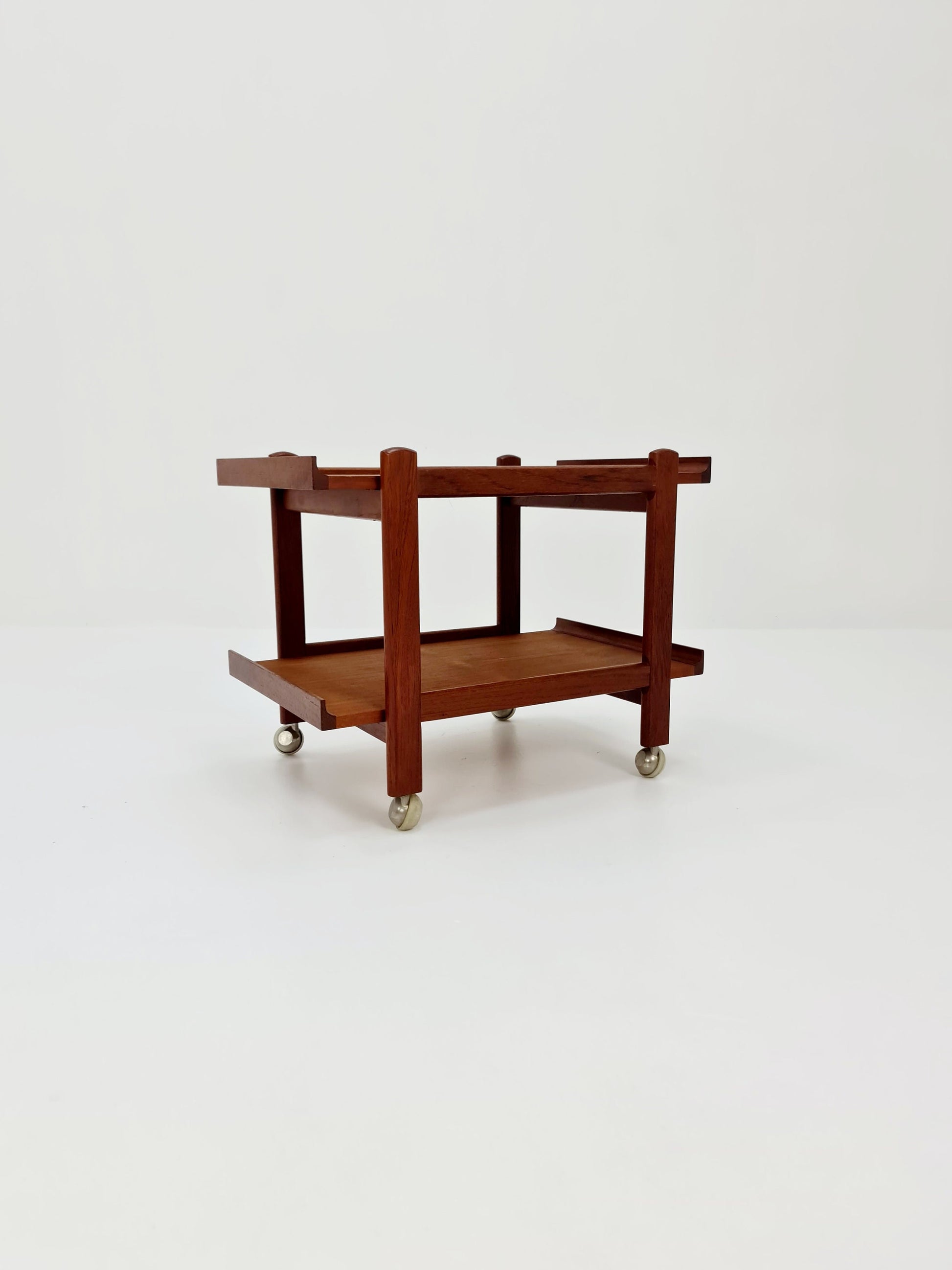Vintage mid century danish trolley in solid teak/ bar cart By Holger Georg Jansen for Kubus, 1960s