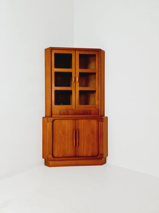 Mid Century Modern danish corner cabinet teak By Dyrlund , 1960s