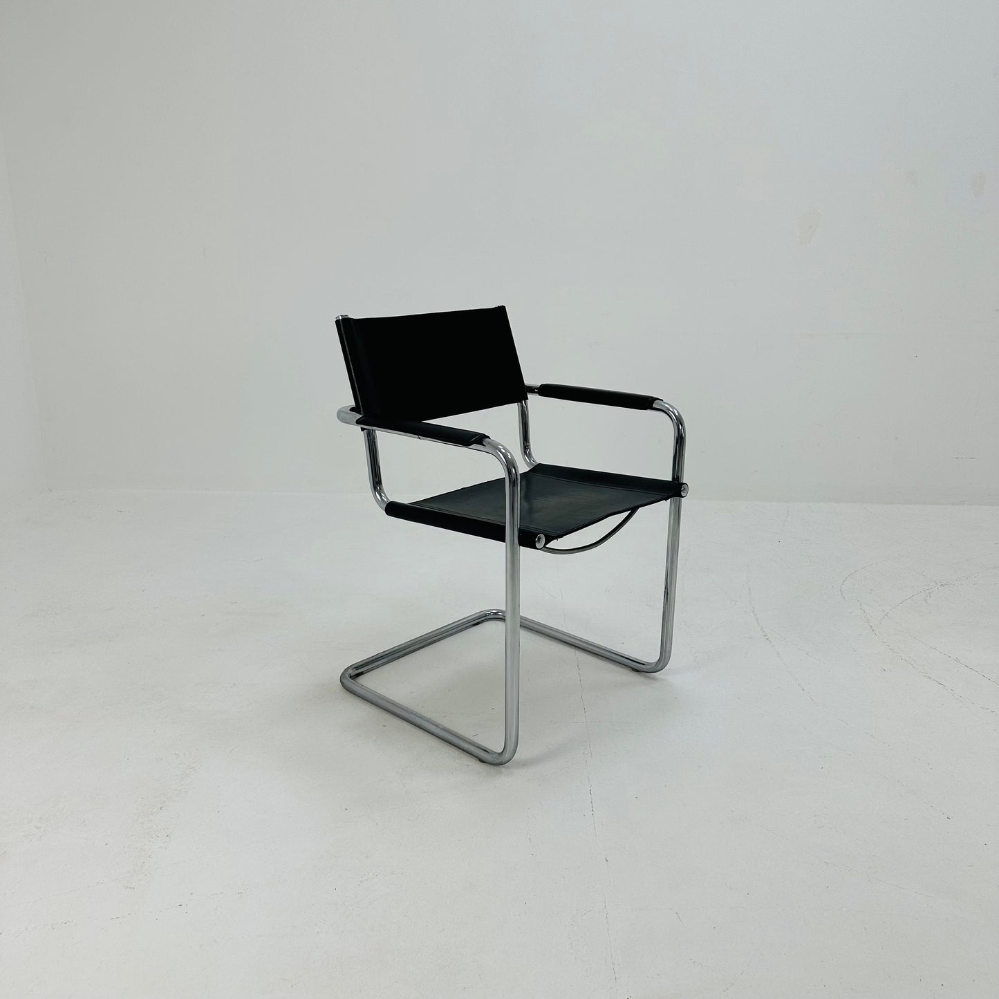 1 of 8 original Model MG5 Centro Studi desk black leather chair by Mart Stam & Marcel Breuer for Matteo Grassi, 1970s