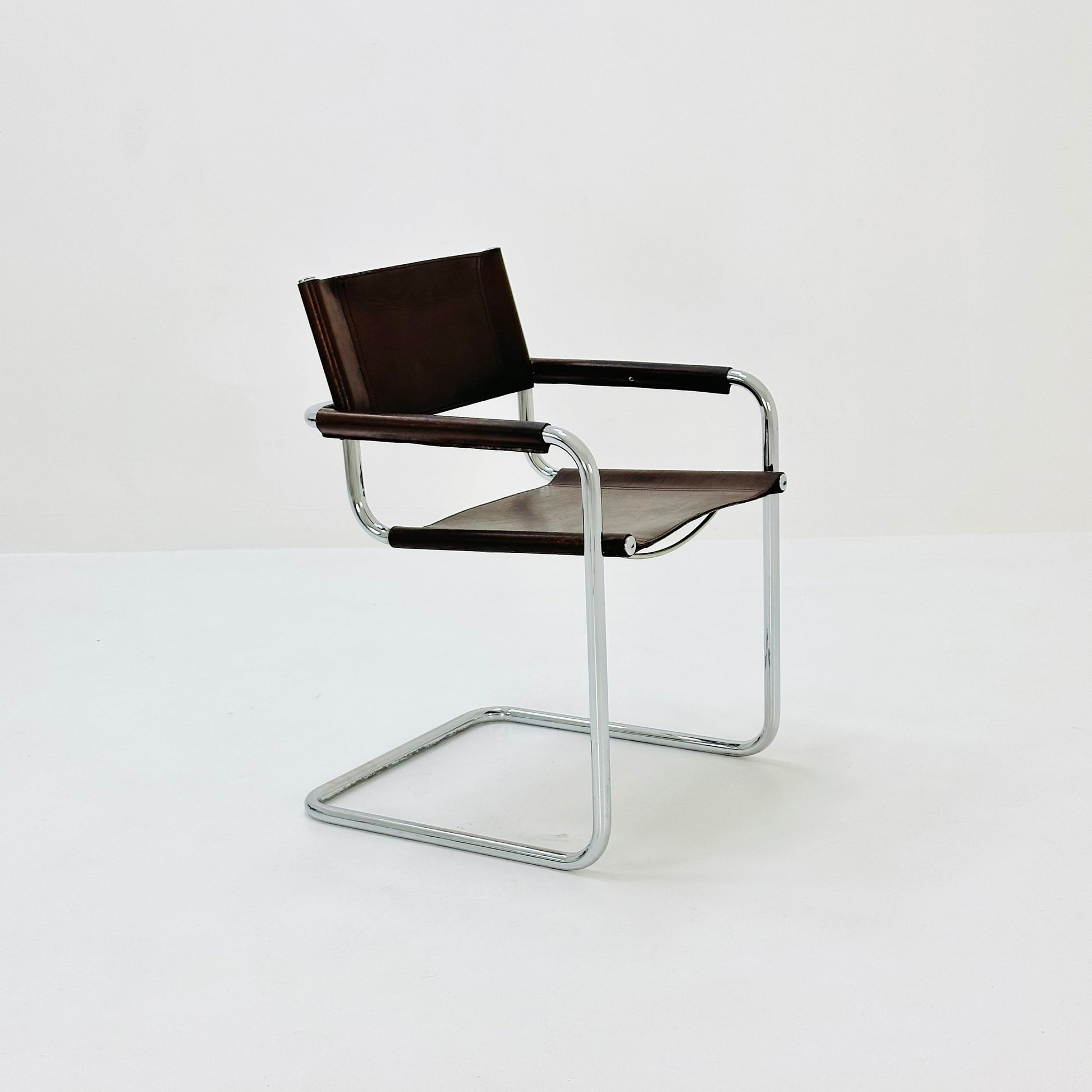 Mid century Bauhaus B34 brown leather cantilevered chair by Mart Stam for Jox Interni italy 1980s