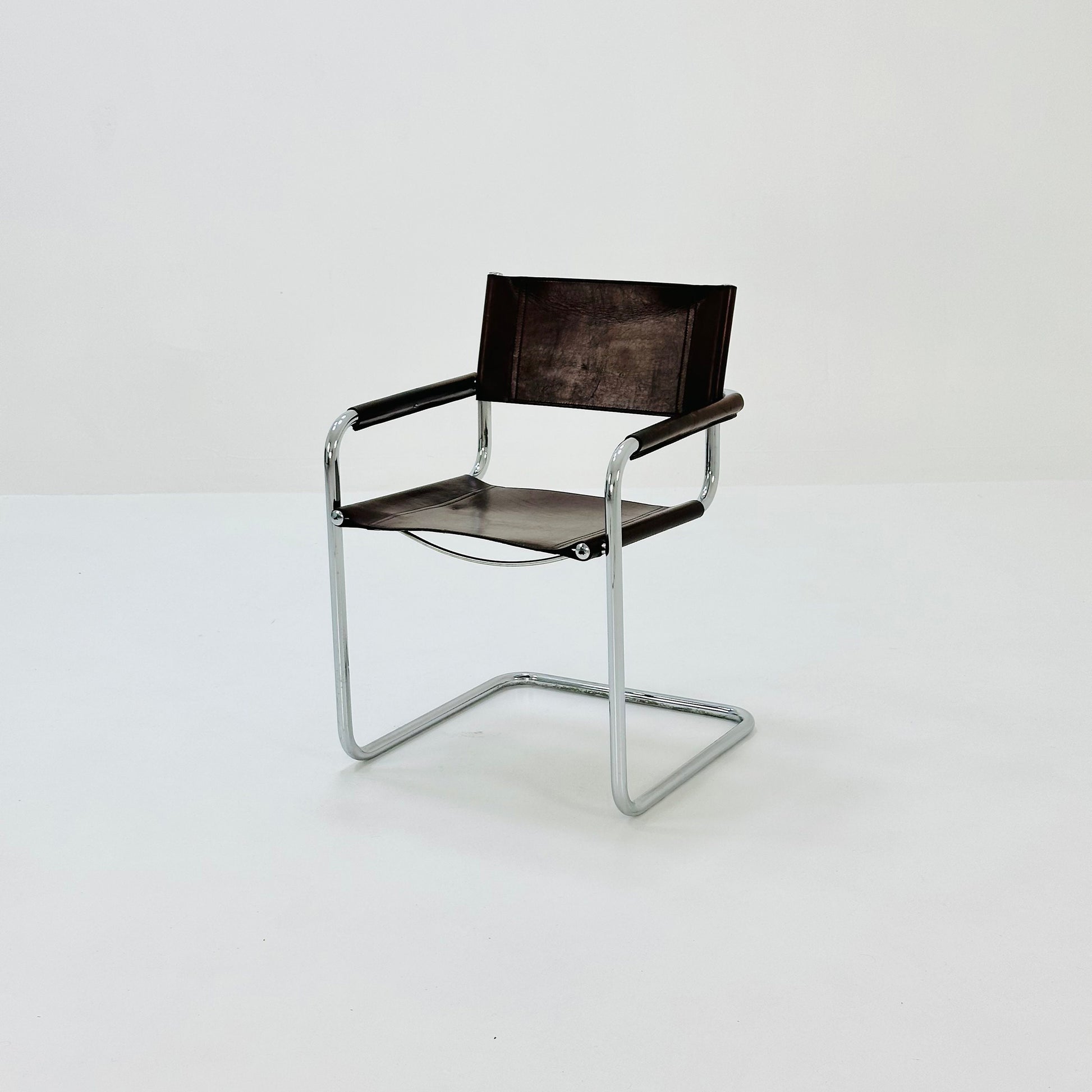 Mid century Bauhaus B34 brown leather cantilevered chair by Mart Stam for Jox Interni italy 1980s