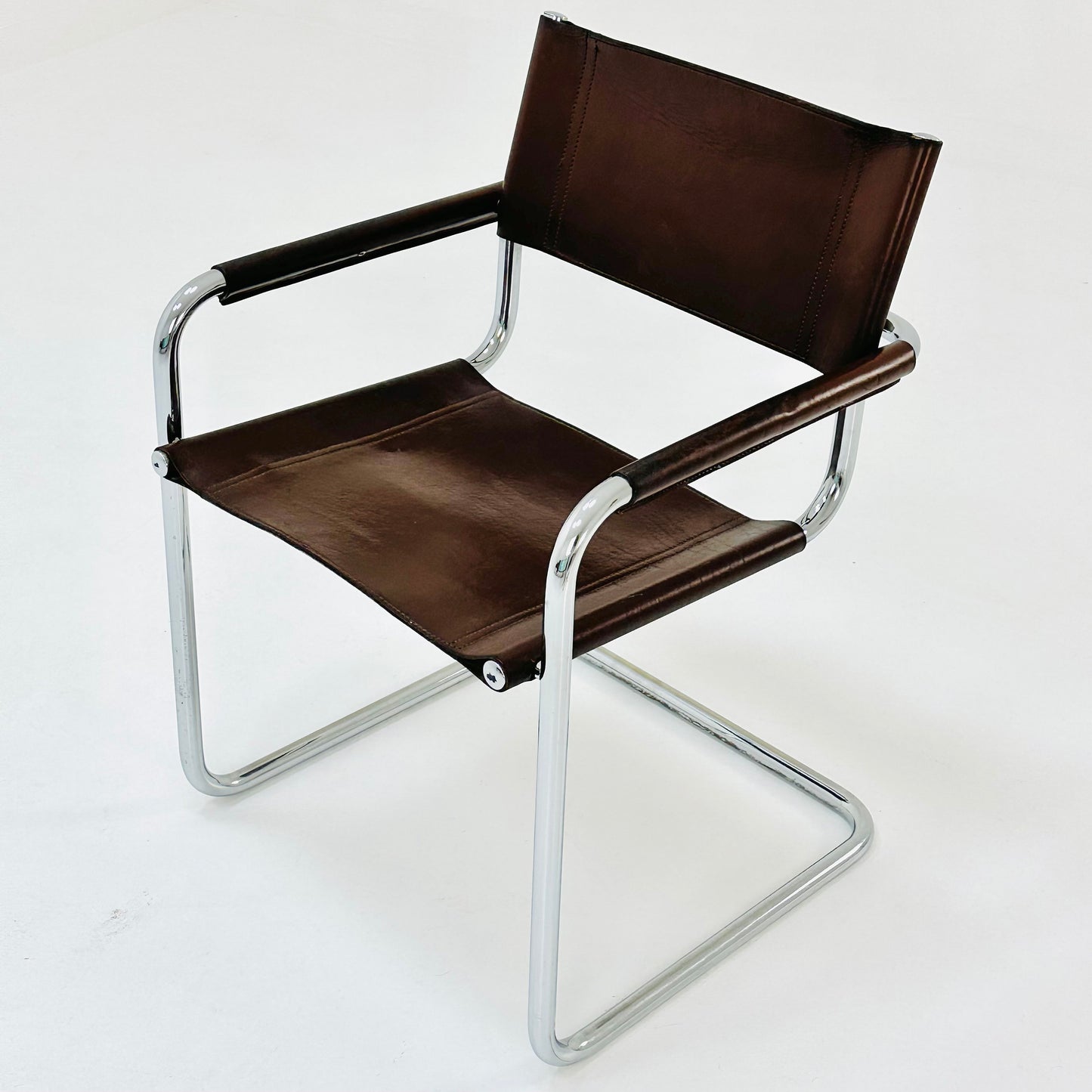 Mid century Bauhaus B34 brown leather cantilevered chair by Mart Stam for Jox Interni italy 1980s