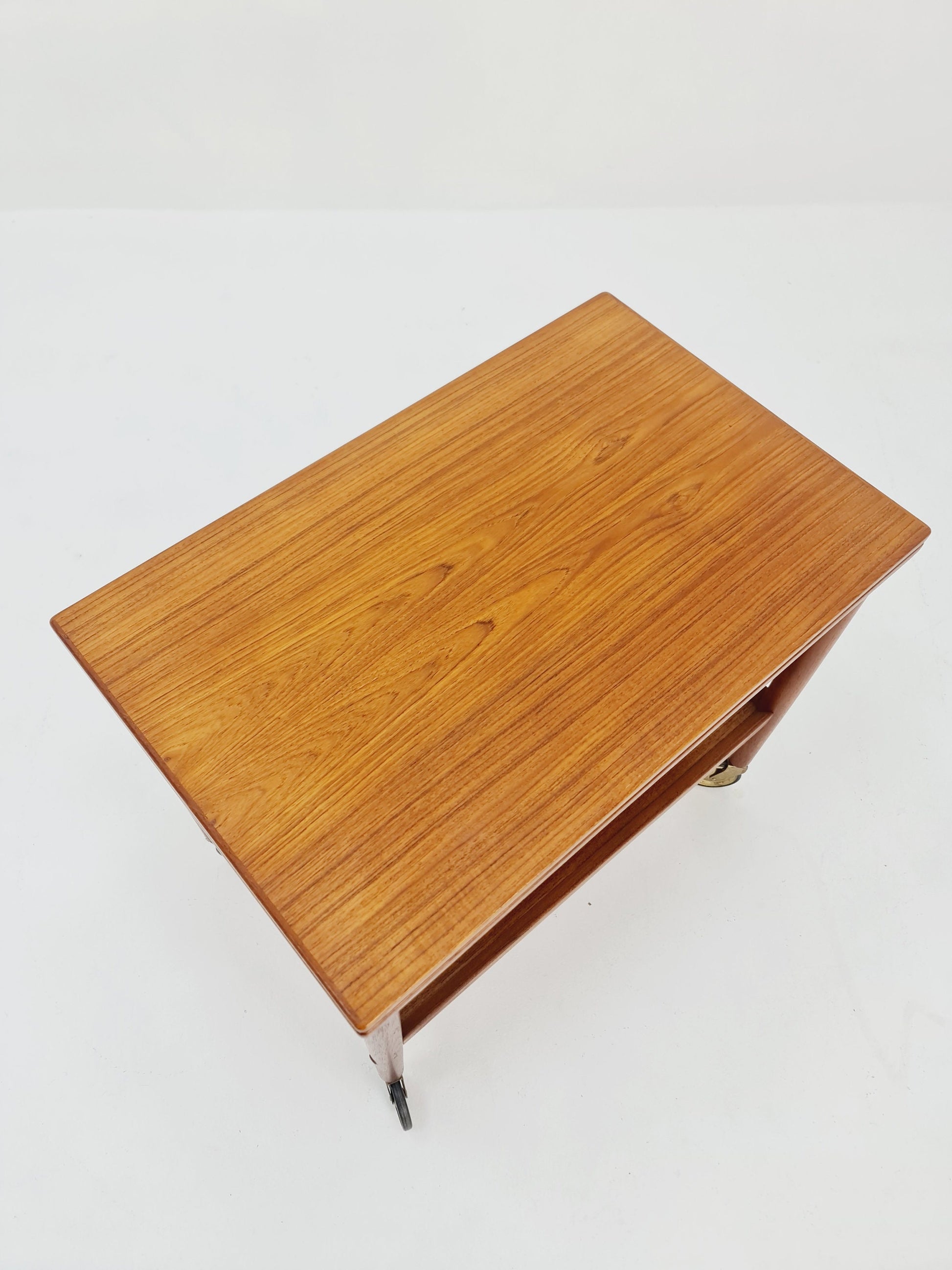 Vintage mid century danish trolley in teak By Grete jalk for Poul Jeppesens , 1960s
