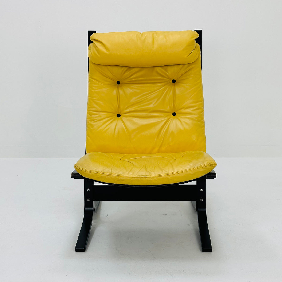 Mid century armchair “Siesta” by Ingmar Relling, Westnofa Furniture, Norway. 1960s