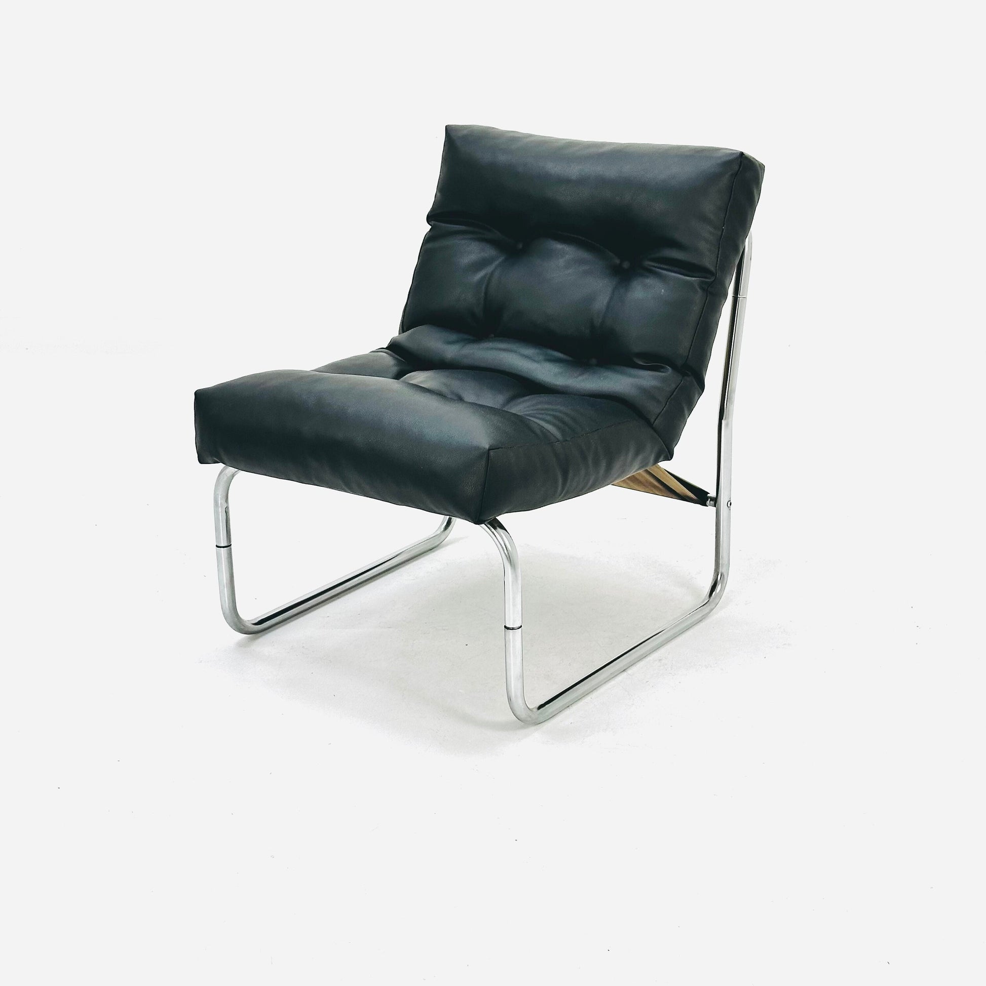 Model Pixi leather lounge chair by Gillis Lundgren for Ikea, 1970s