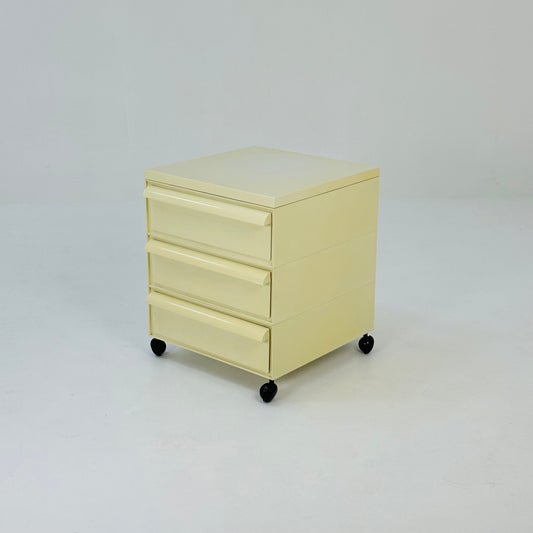 Space age Chest of drawers on wheels model 4601 by Simon Fussell for Kartell, Italy 1970s