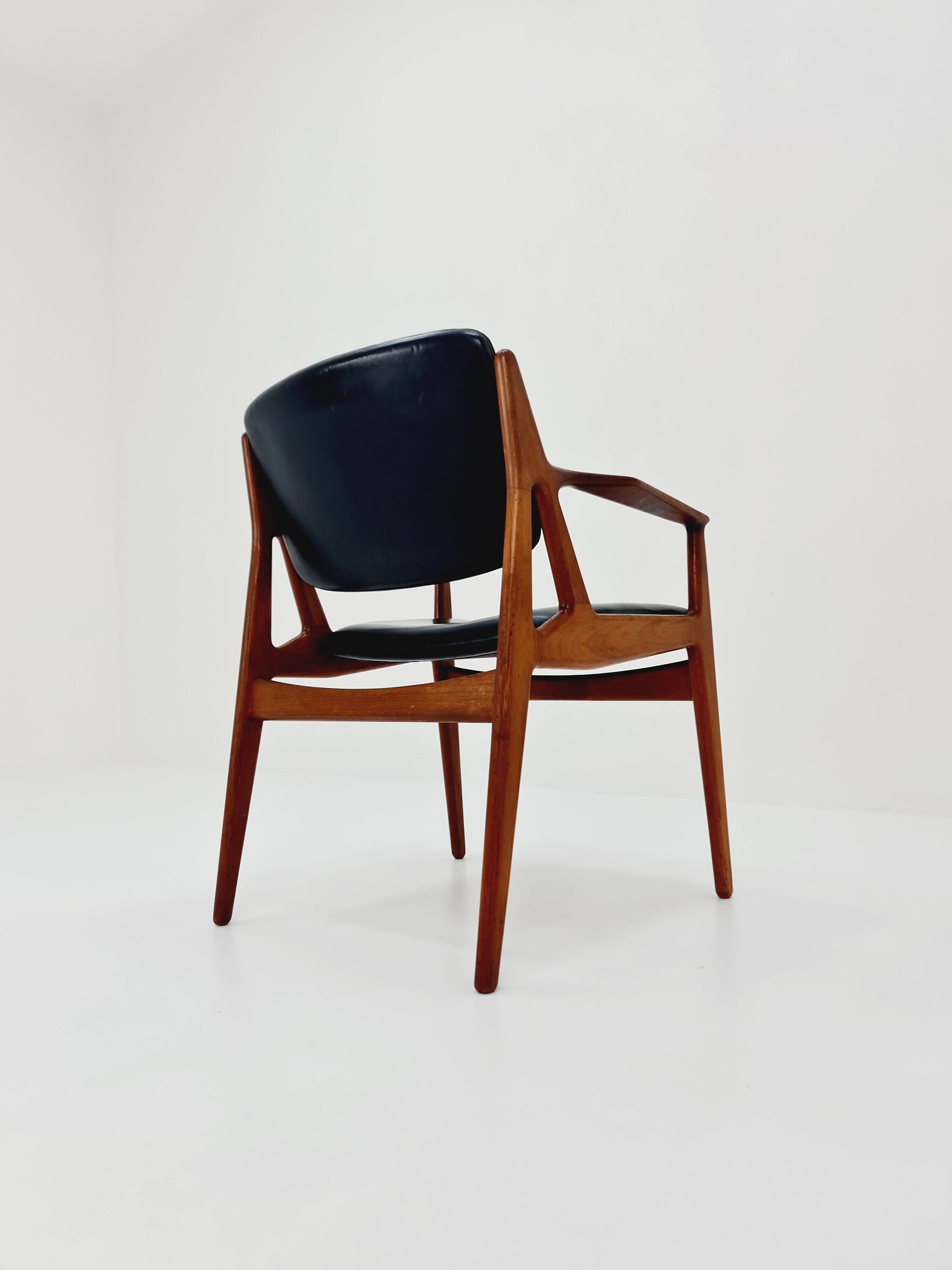 Danish Rare Teak Armchair By Arne Vodder For Vamo Möbler , 1960s