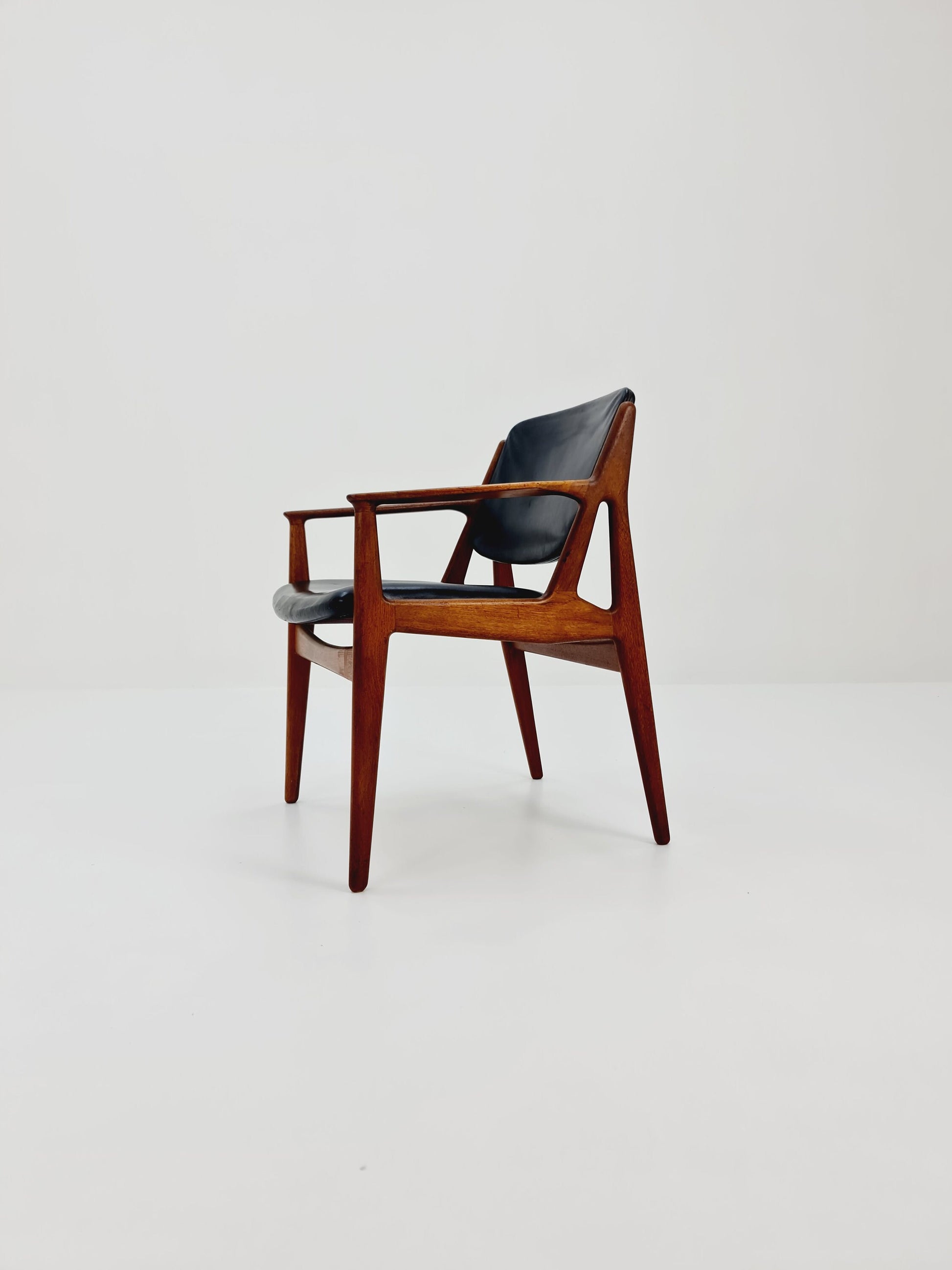 Danish Rare Teak Armchair By Arne Vodder For Vamo Möbler , 1960s