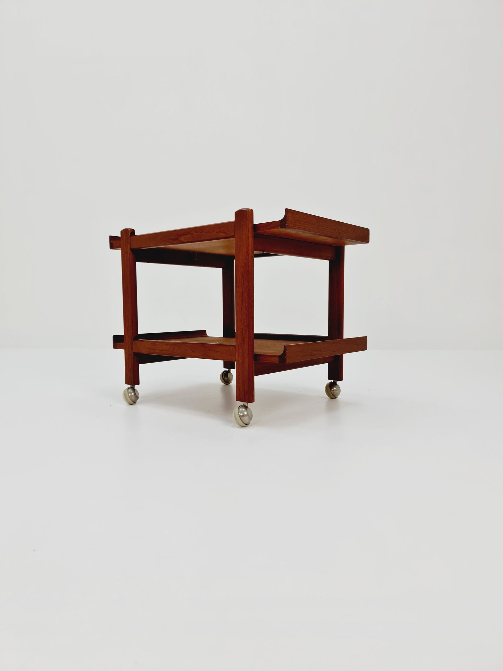 Vintage mid century danish trolley in solid teak/ bar cart By Holger Georg Jansen for Kubus, 1960s